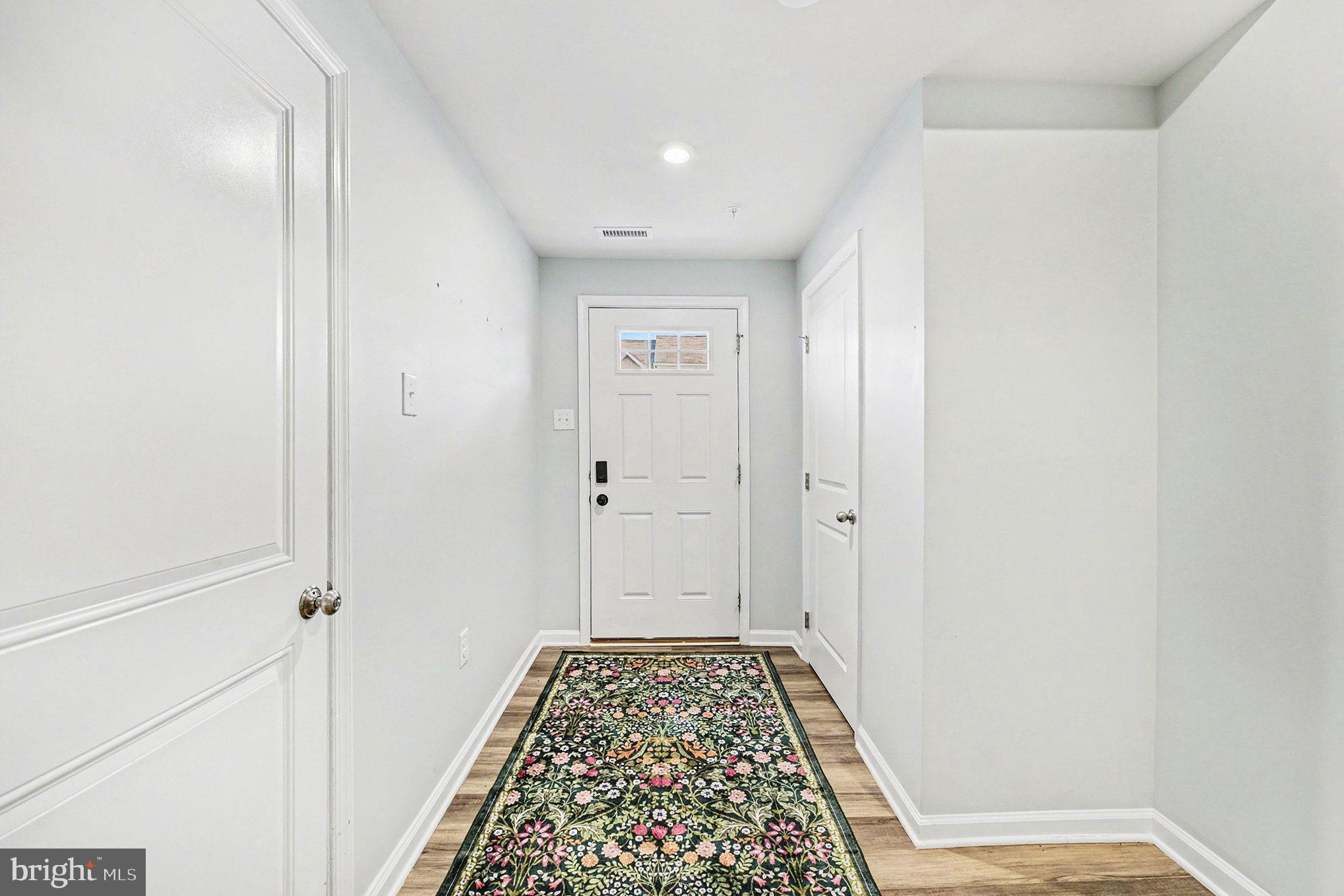 FOXWOOD RIDGE - Residential