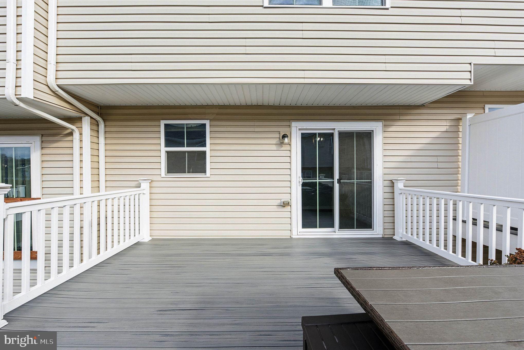 FOXWOOD RIDGE - Residential