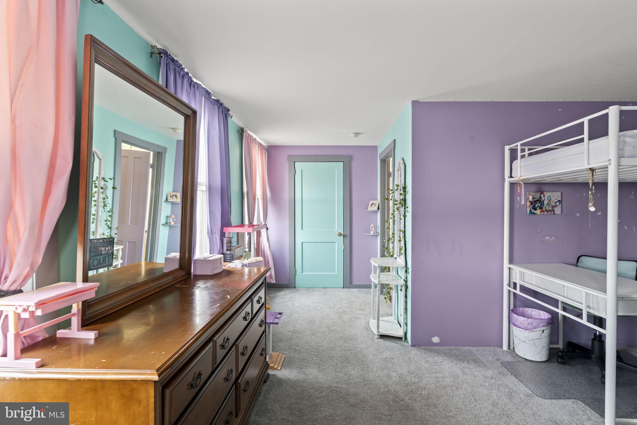 CAPITOL VIEW - Residential