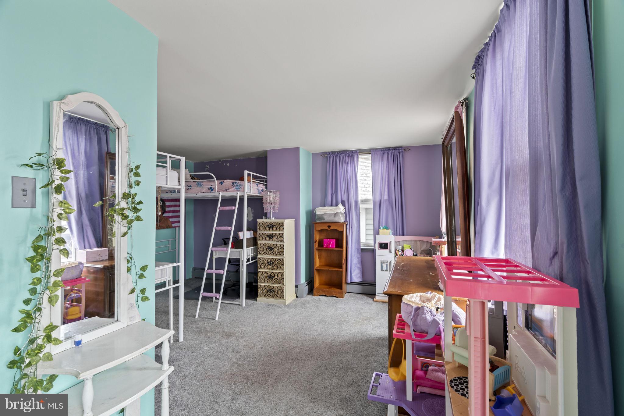 CAPITOL VIEW - Residential