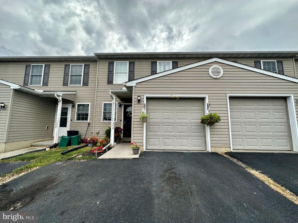 Photo of 206 RED CEDAR LN, MARIETTA, PA 17547 (MLS # PALA2040150)