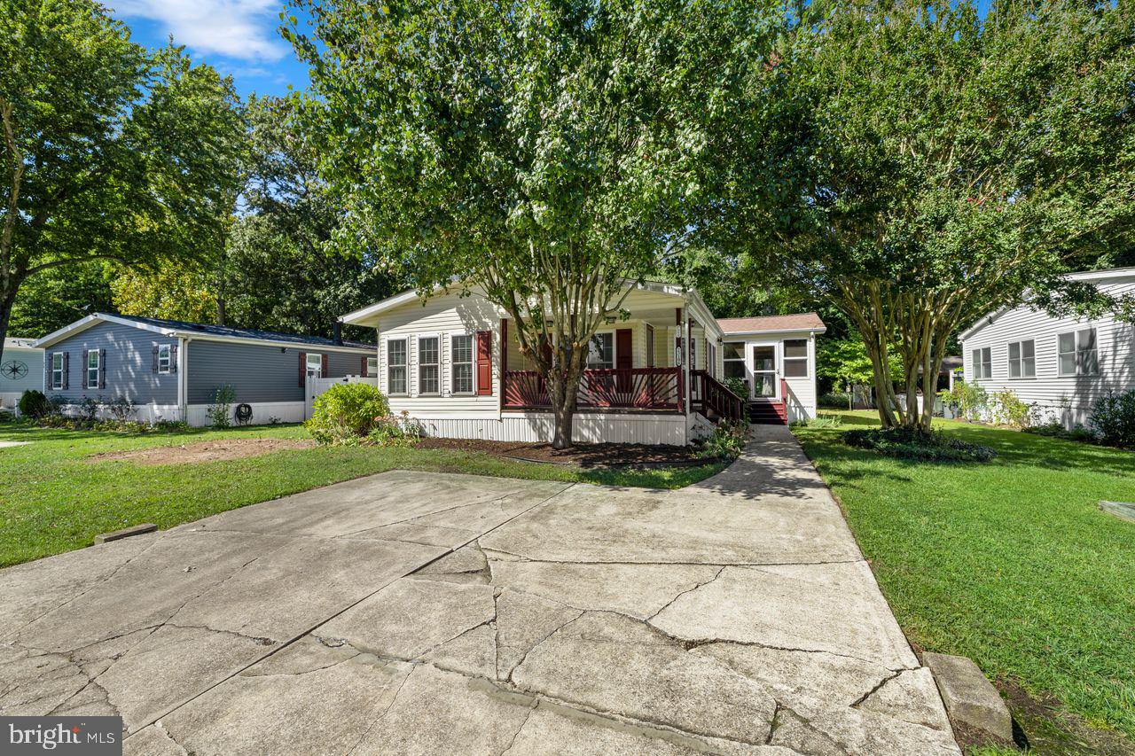 23106 PRINCE GEORGE DRIVE