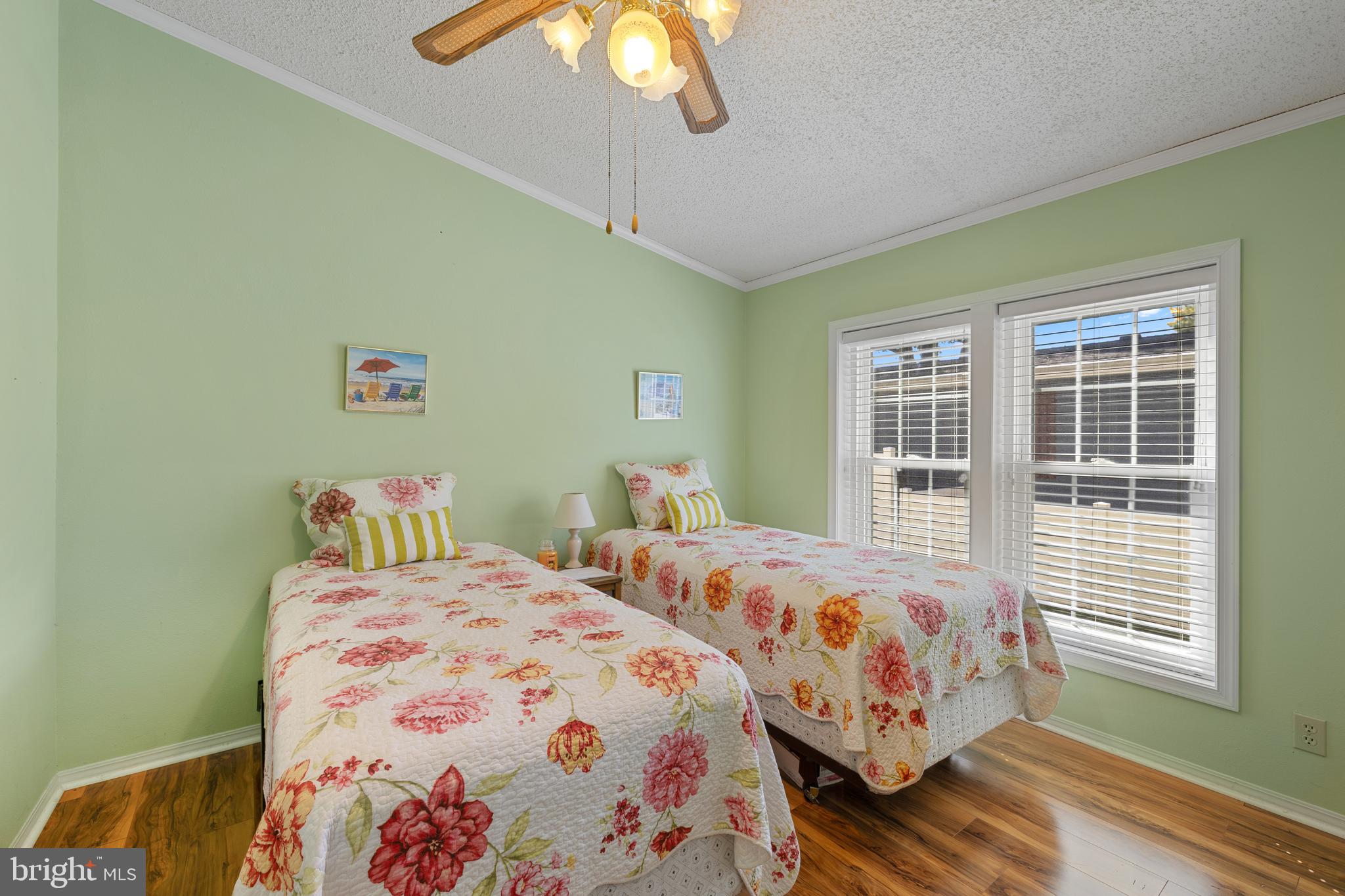 ANGOLA ESTATES - Residential