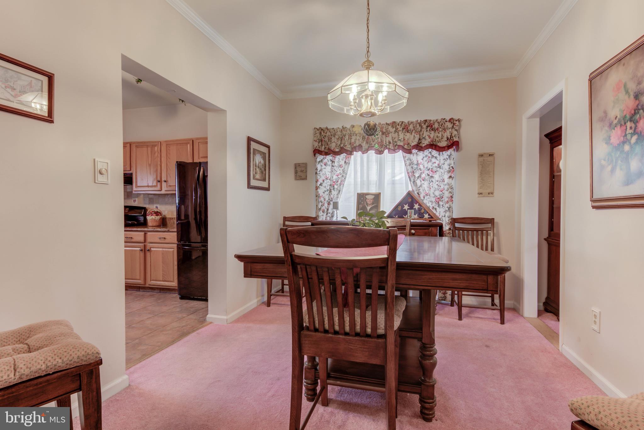 YORKTOWN - Residential