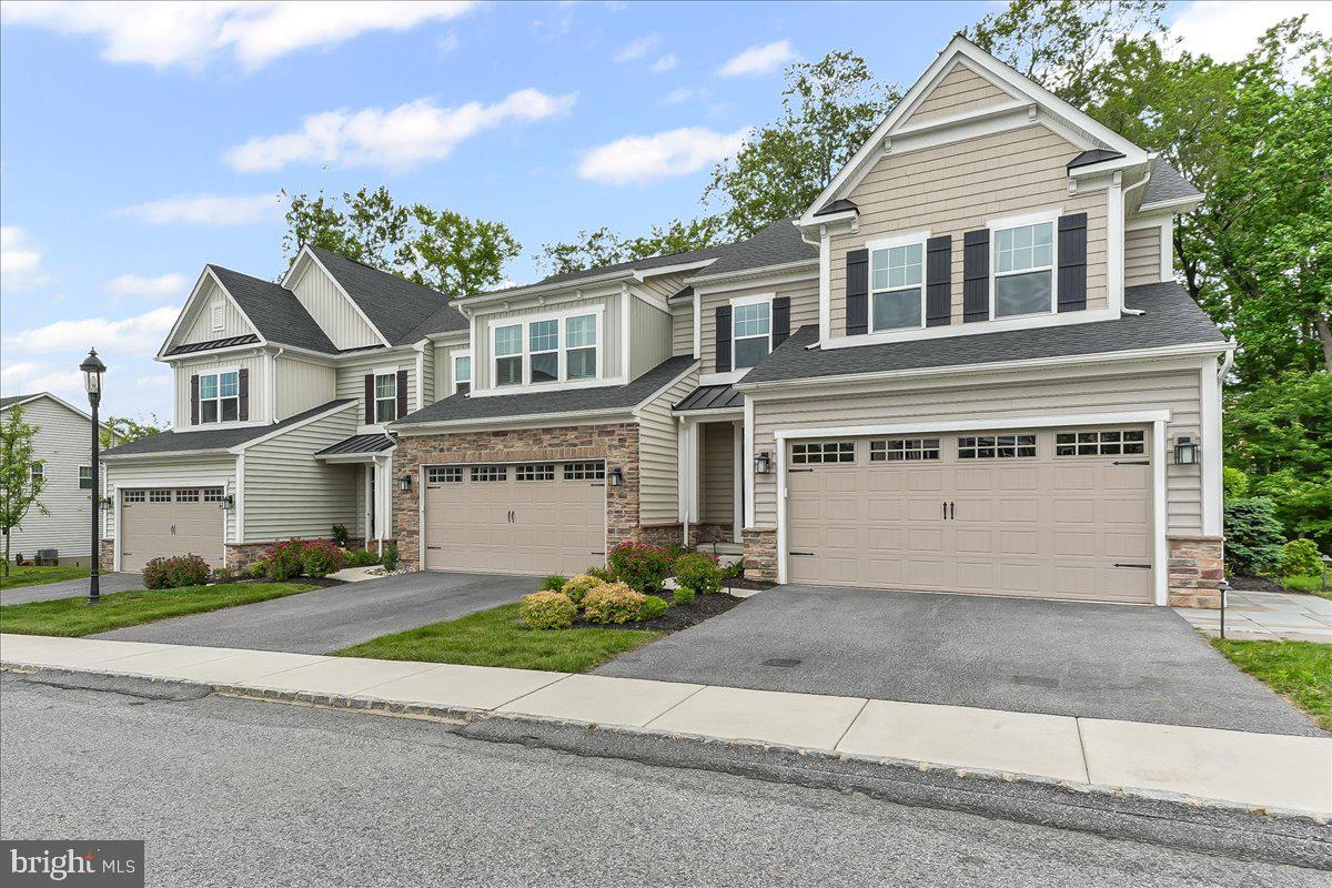 5.75% Special Interest Rate Buydown available now saavy buyers! Reduce monthly payments. Smart savings while maximizing value. MEDIA's Ponds Edge Community's lowest price 4BR home, complete with finished basement 3.5 baths & 2C garage. Innovative design, like visiting Model Home! Decorator taste peaceful wooded views from every level of 3640 sq. ft! Daylight Walkout Basement with full bath—ideal for guests, entertaining, or 3640 sqft. living space. Features include tasteful finishes like a decorator’s dream home. Convenient to YMCA, shopping, commutes along Philadelphia,, Rt. 1's corrider minutes to international transportation opportunities, educational facilities and cultural charm of the Brandywine Valley. Rose Tree Media Public Schools. Minutes to State of Delaware, SEPTA station clubhouse, walking trails conveniently. 10 minutes drive Media Boro's trendy restaurants, and cultural attractions. Call for open house schedule!
