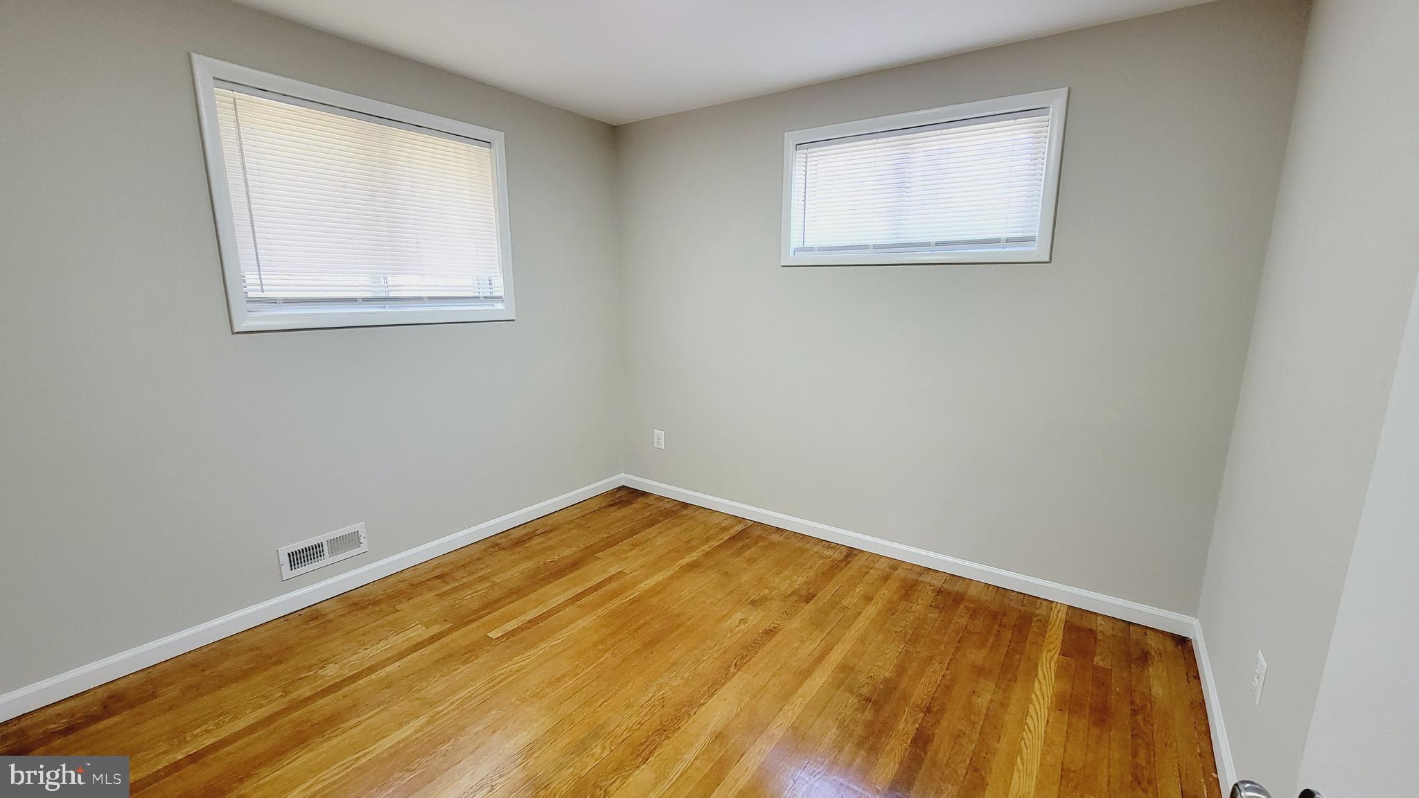 GLEN BURNIE - Residential