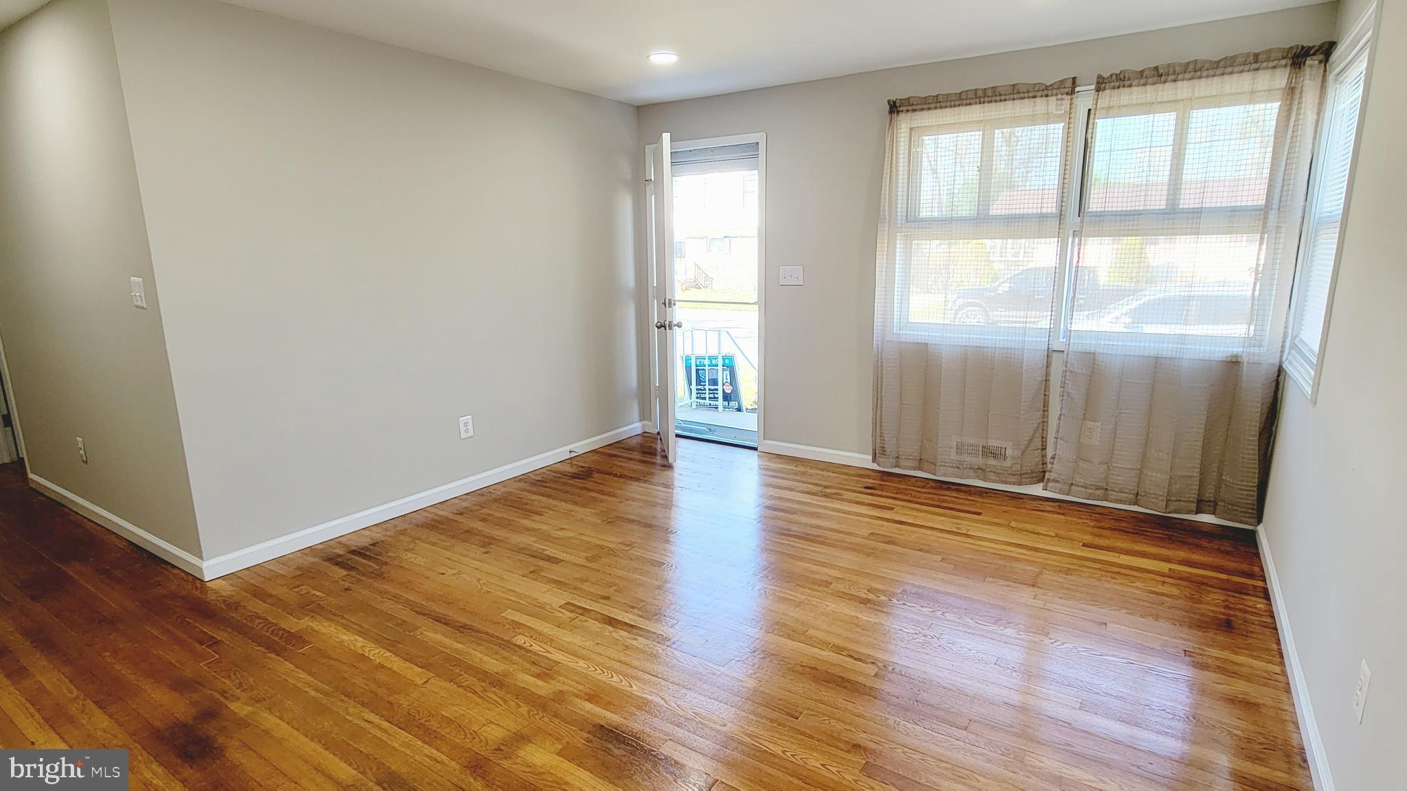 GLEN BURNIE - Residential