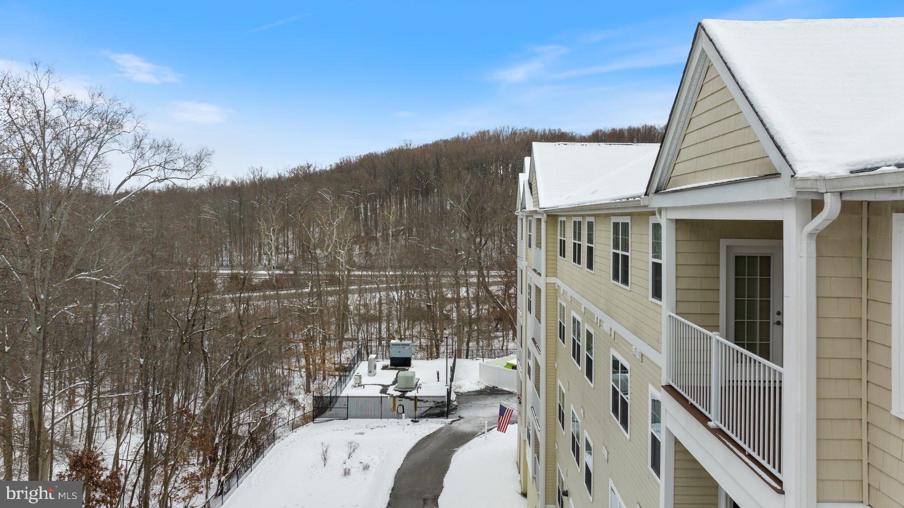 OVERLOOK AT GATEWAY - Residential