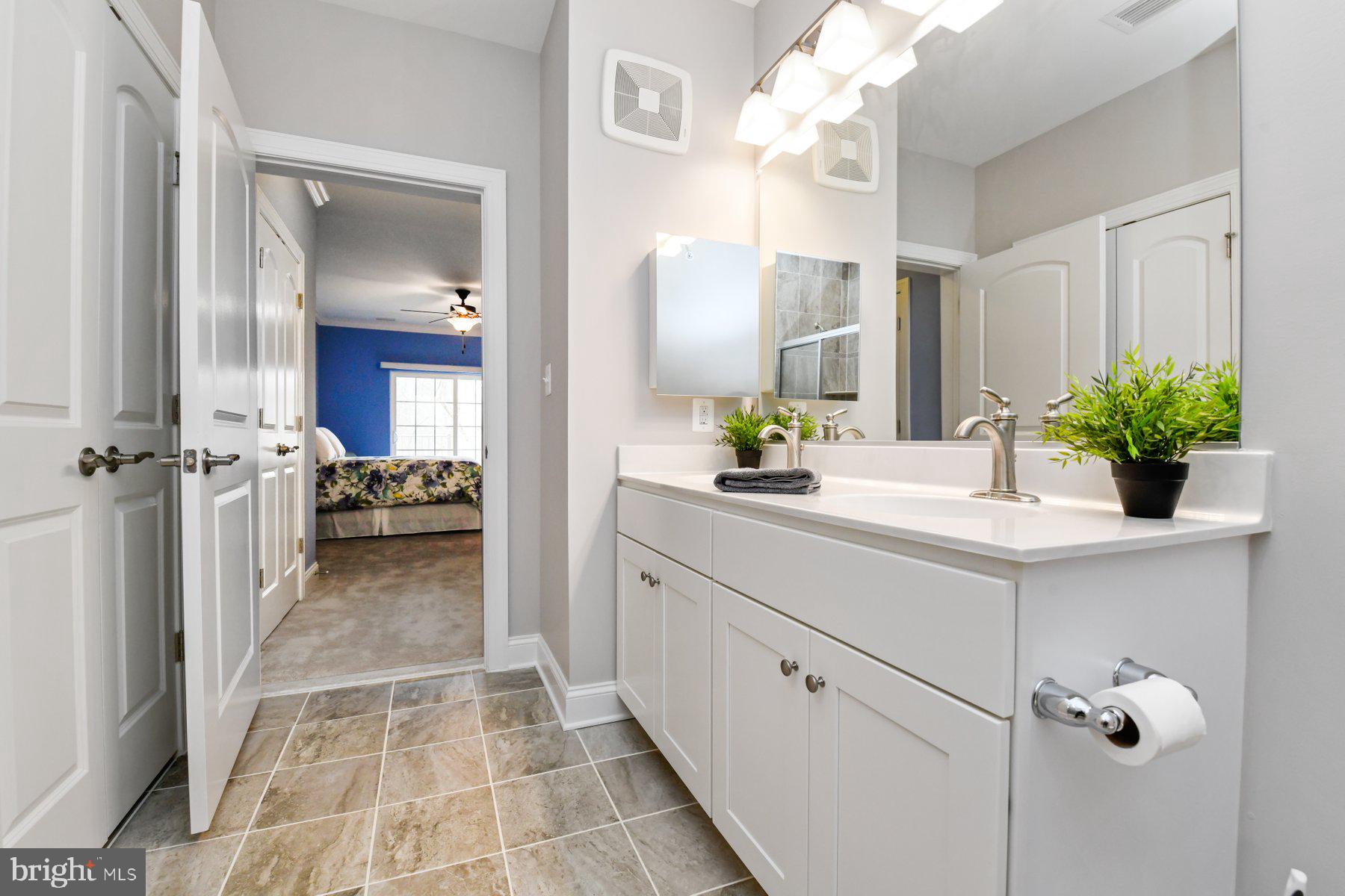 OVERLOOK AT GATEWAY - Residential