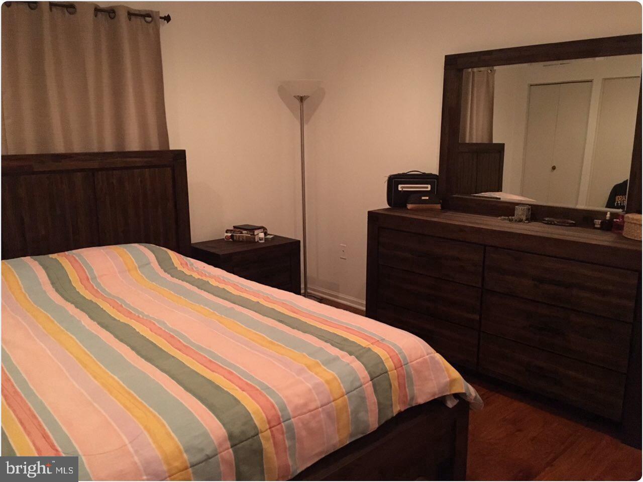 HAWTHORNE VILLAGE - Residential Lease