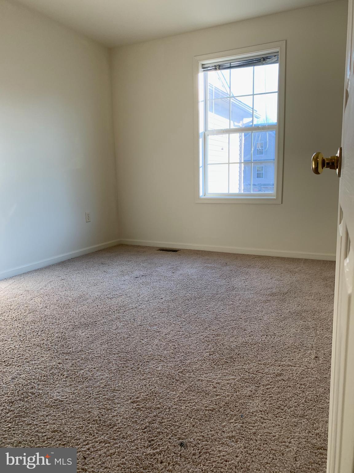 WESTWOOD HILLS - Residential Lease