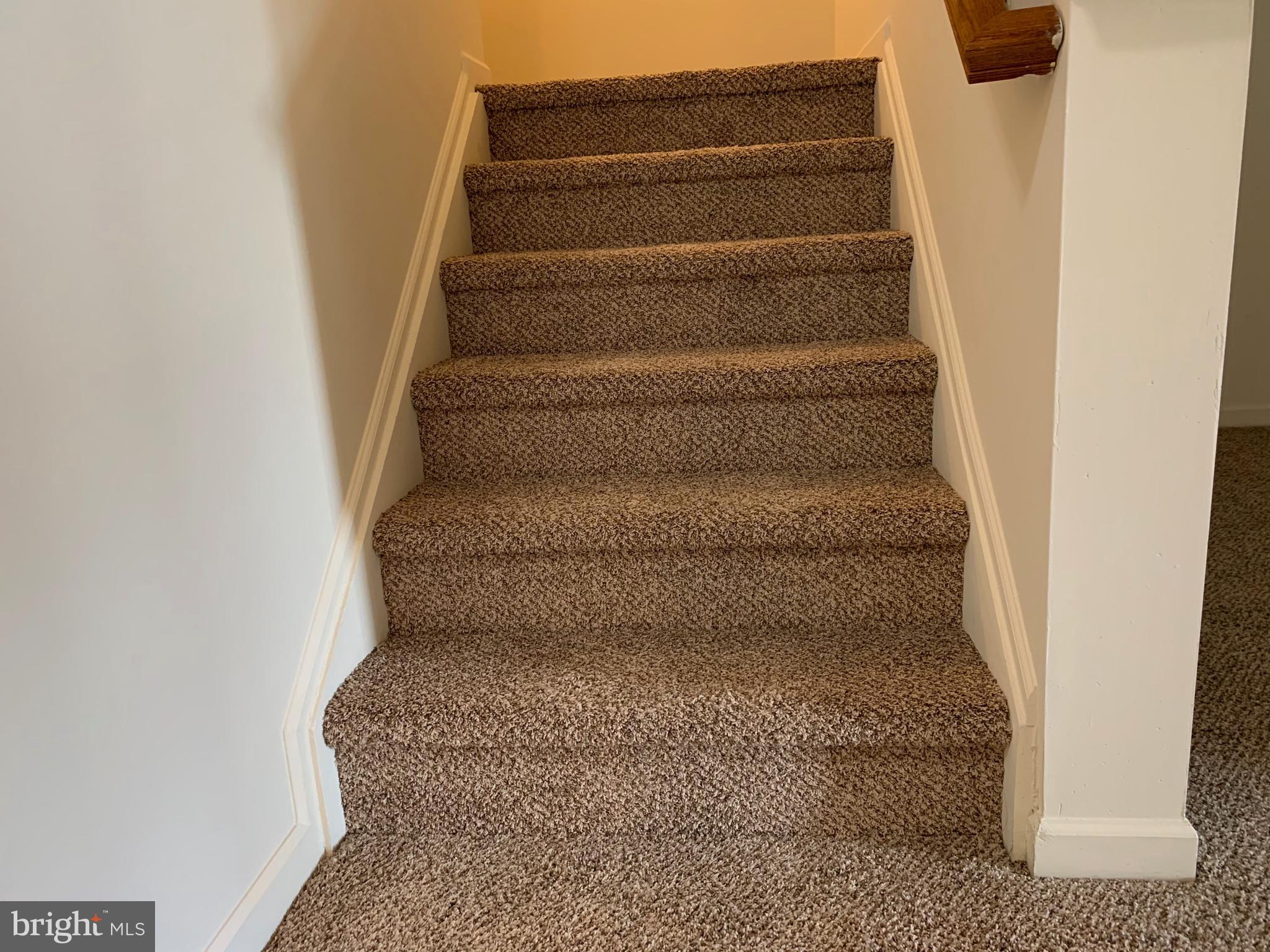 WESTWOOD HILLS - Residential Lease