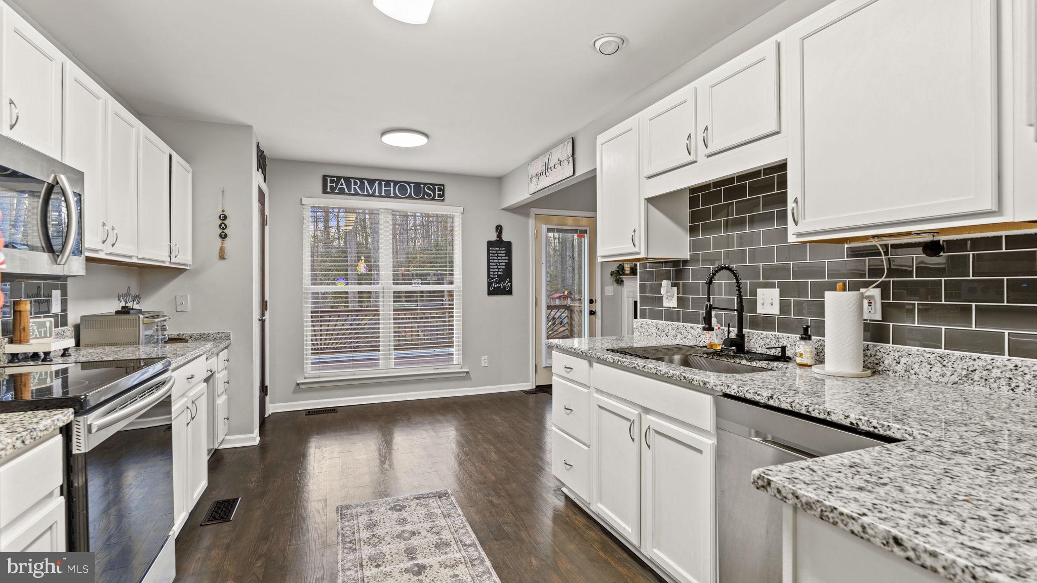 LAKE OF THE WOODS - Residential