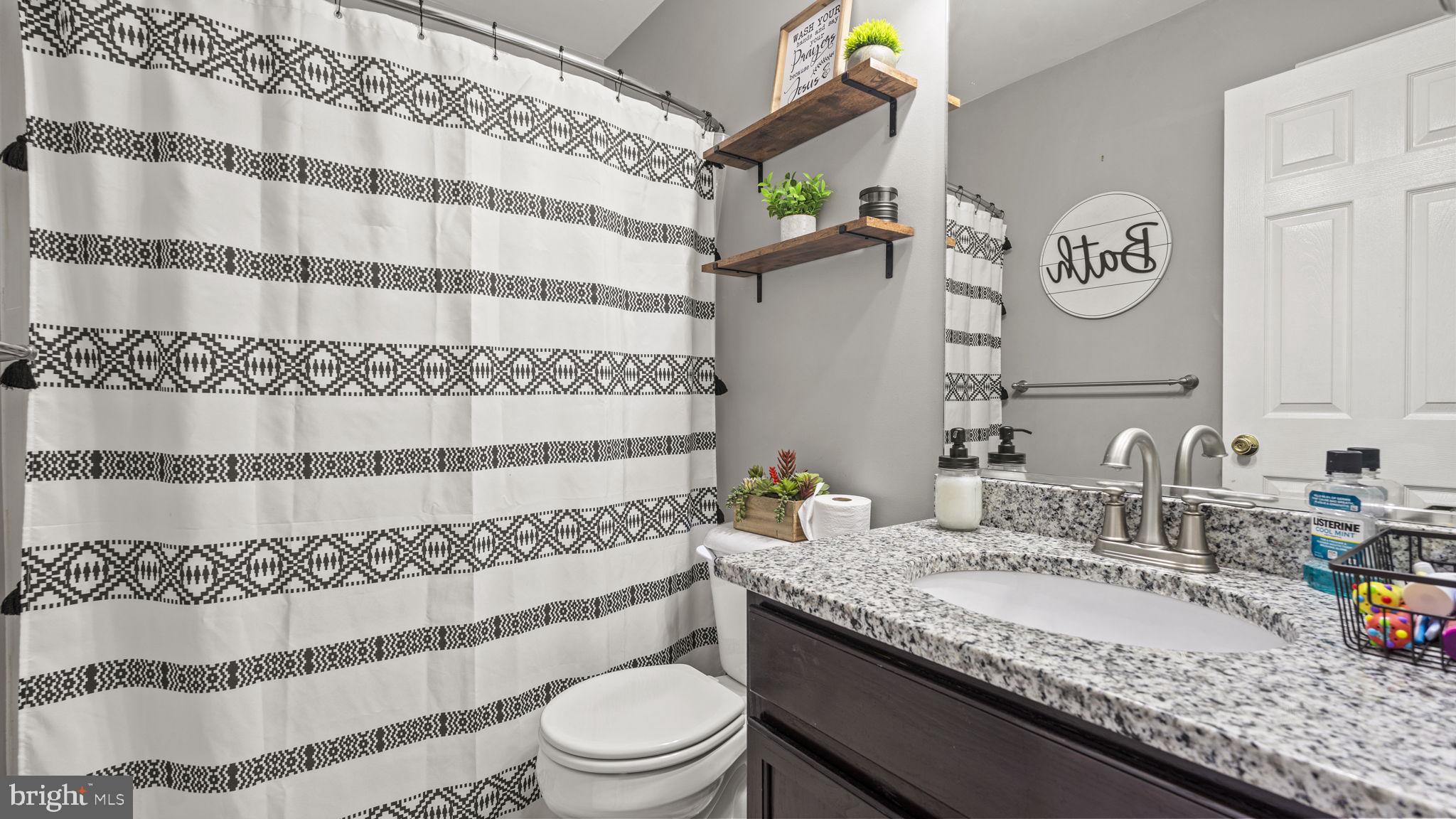 LAKE OF THE WOODS - Residential