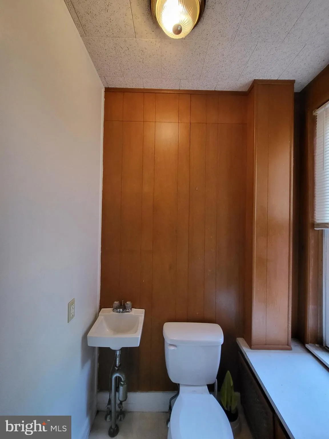 Reading, Pennsylvania 19604, United States, 3 Bedrooms Bedrooms, ,2 BathroomsBathrooms,Residential,Active,155009