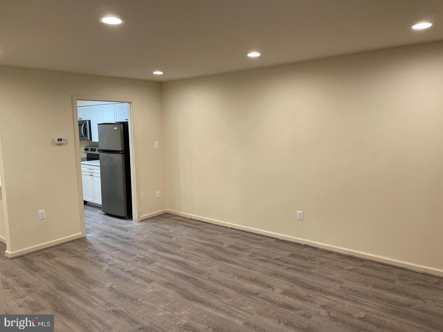 322 LANCASTER SQUARE 322