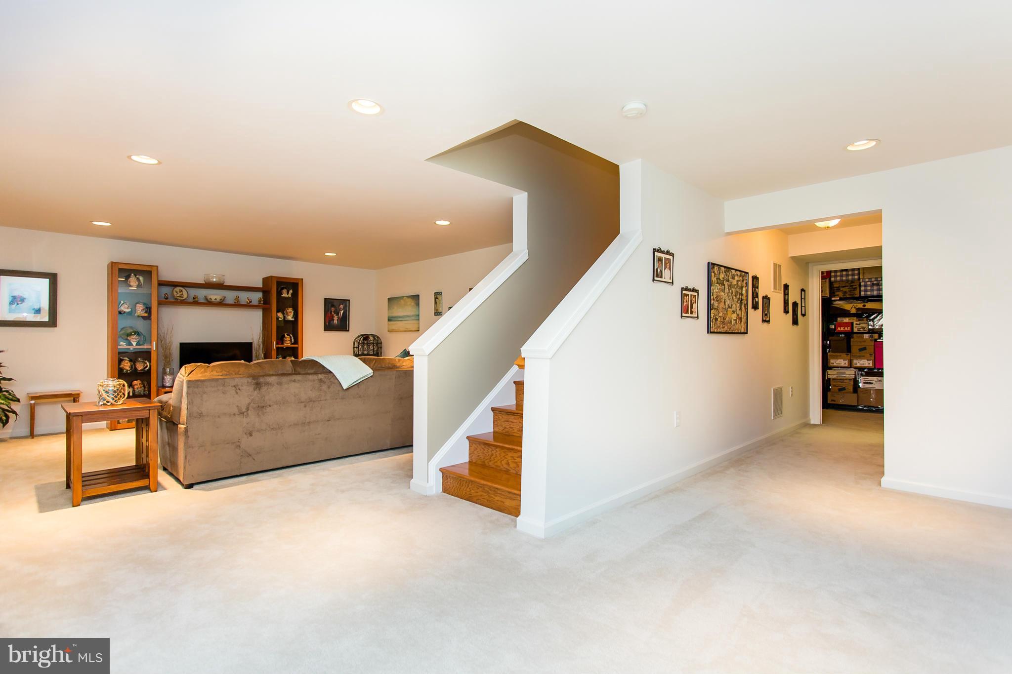 FALLS RUN - Residential