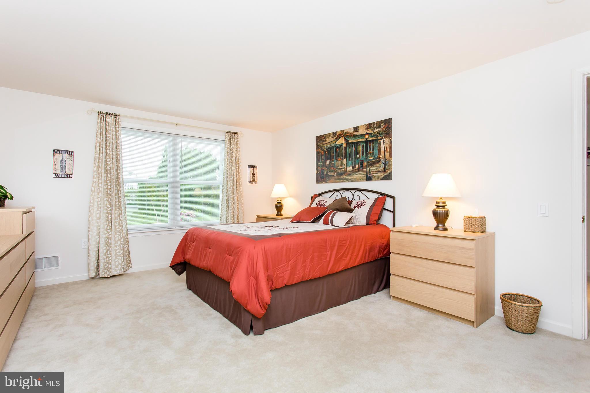 FALLS RUN - Residential