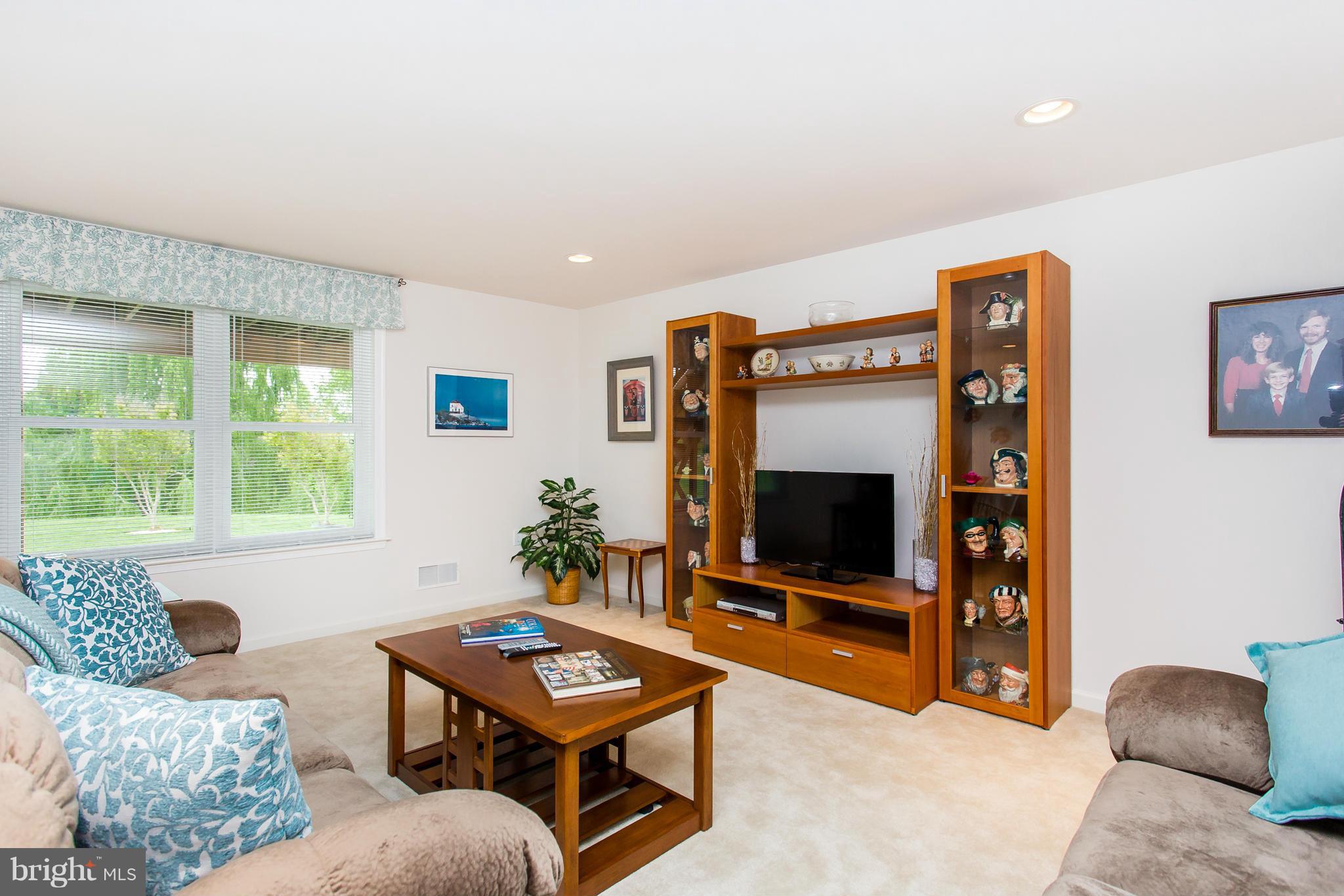 FALLS RUN - Residential