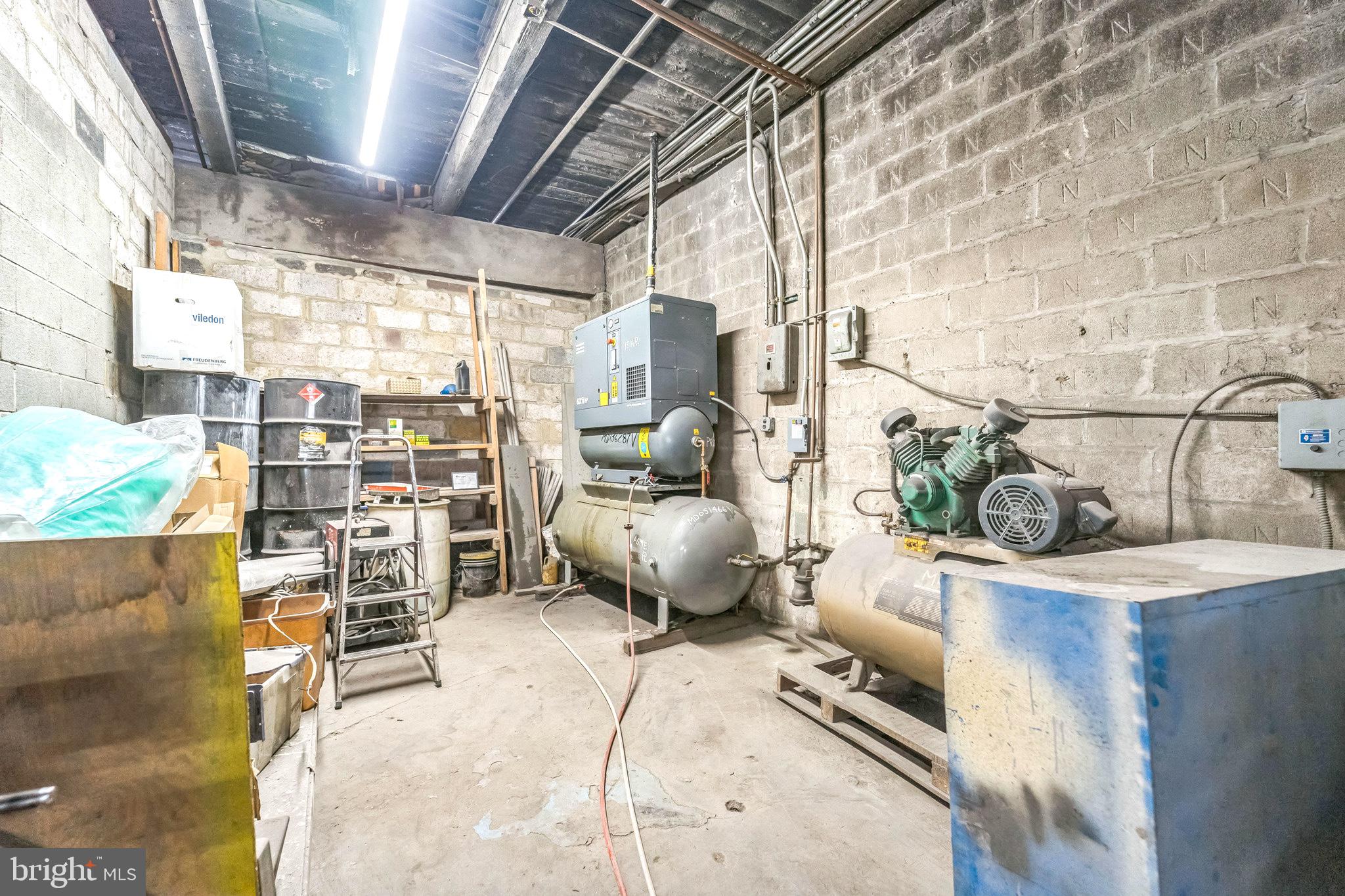 BELAIR-EDISON - Commercial Sale
