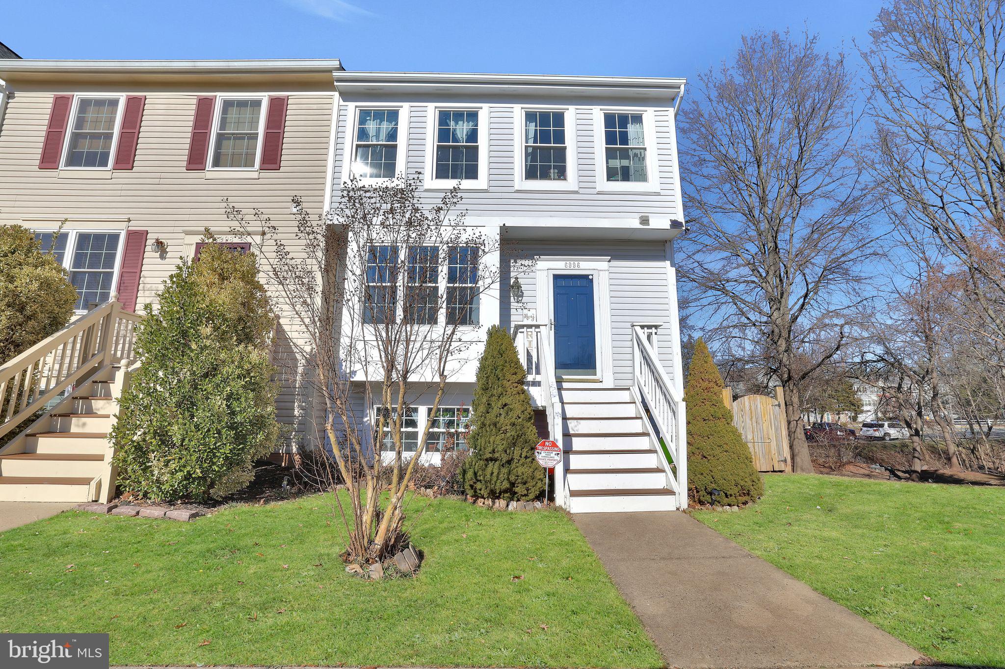 6996 VILLAGE STREAM PLACE