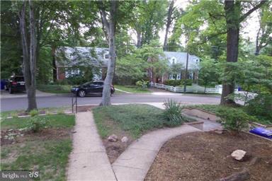 LEE HEIGHTS - Residential Lease