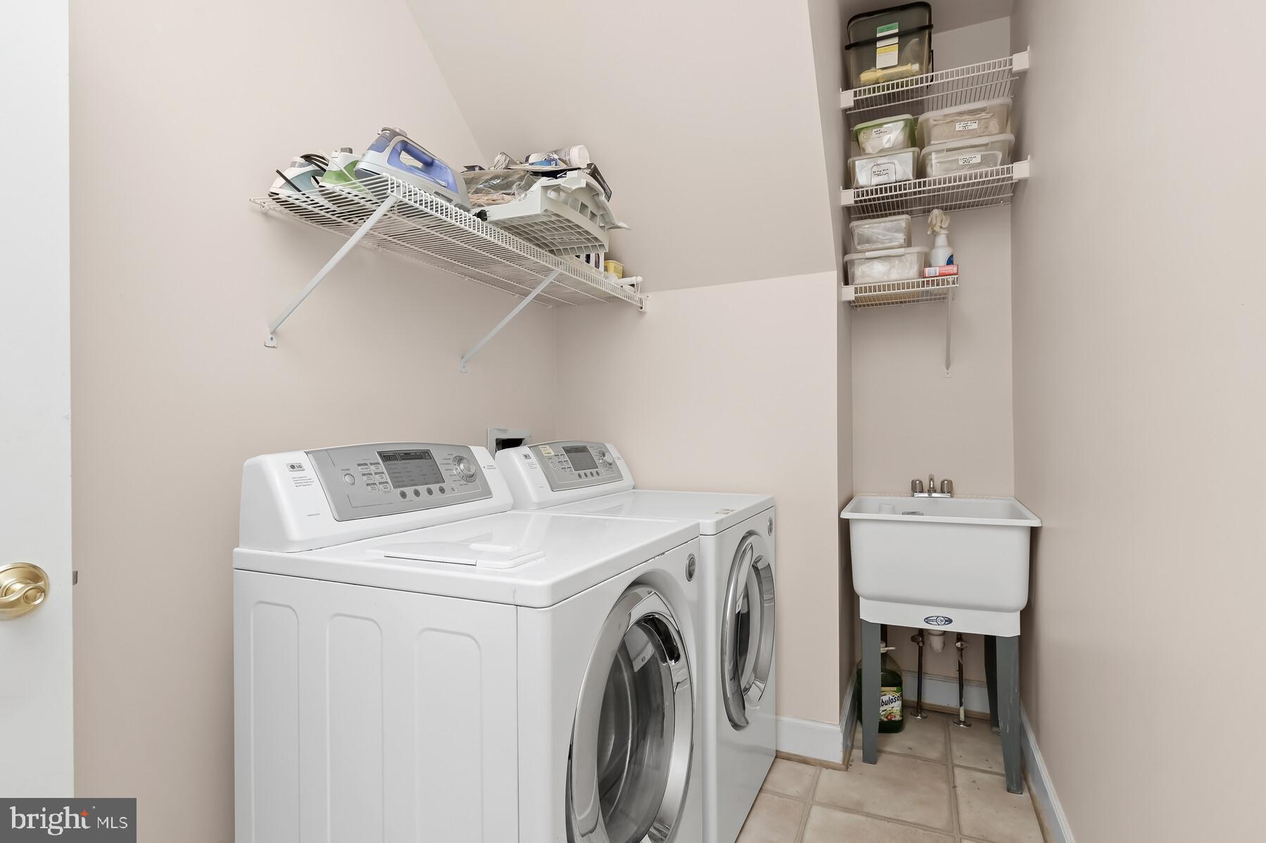 BELLS MILL ESTATES - Residential