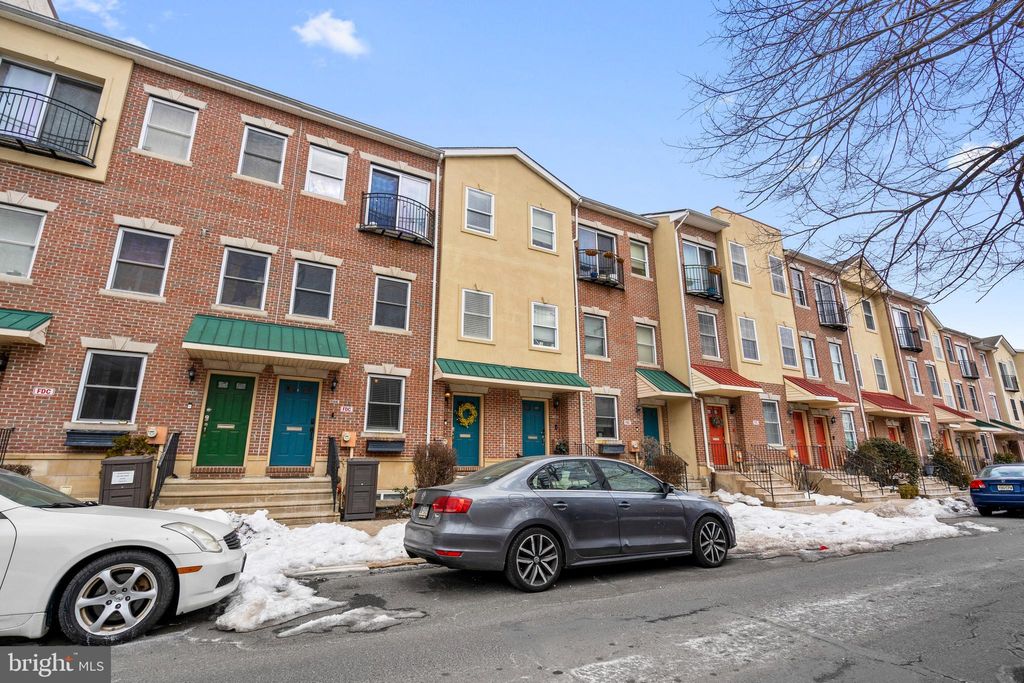 Photo of 715 Brown Street #B, PHILADELPHIA, PA 19123 (MLS # PAPH2582534)