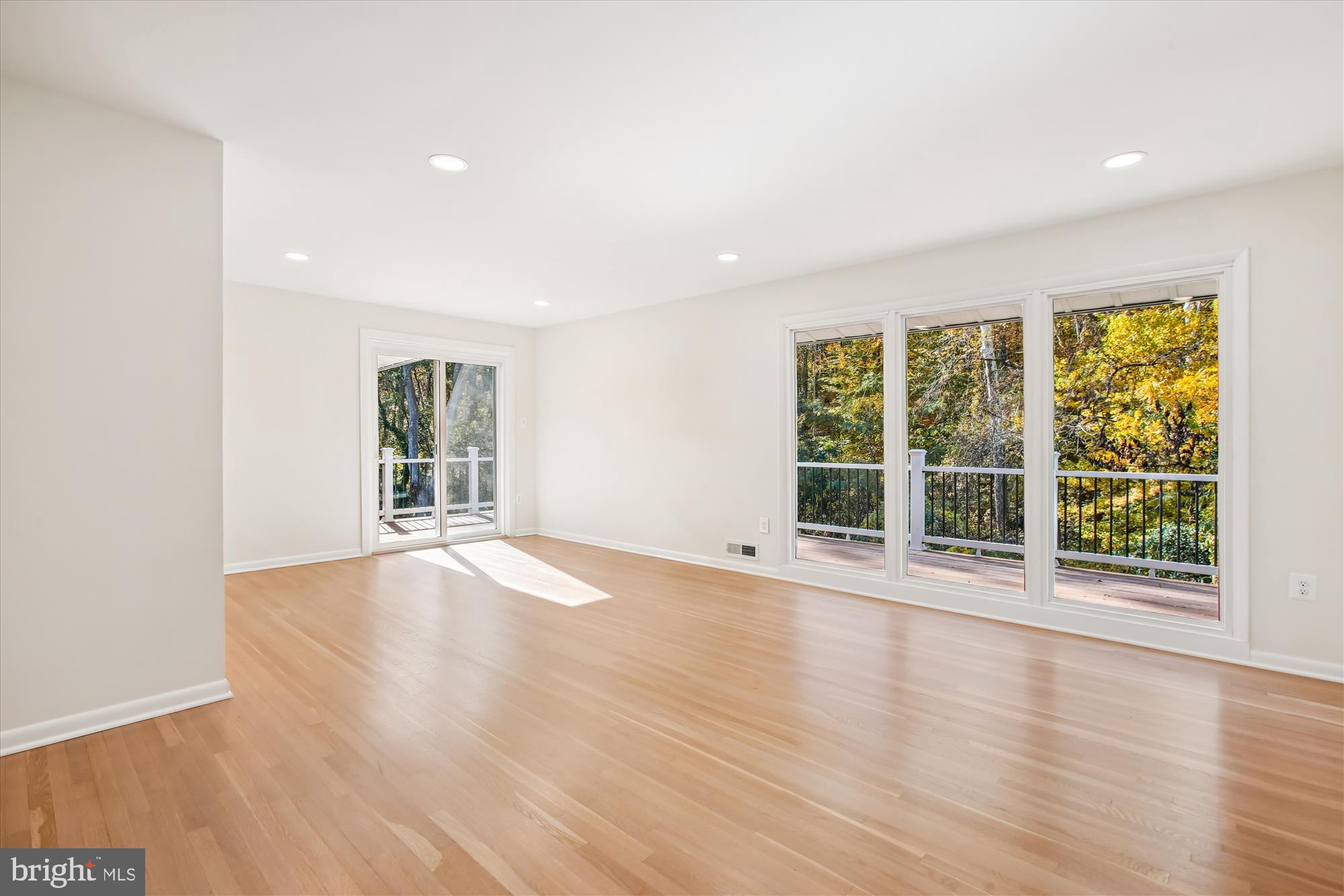 FAIRFAX VILLA - Residential Lease