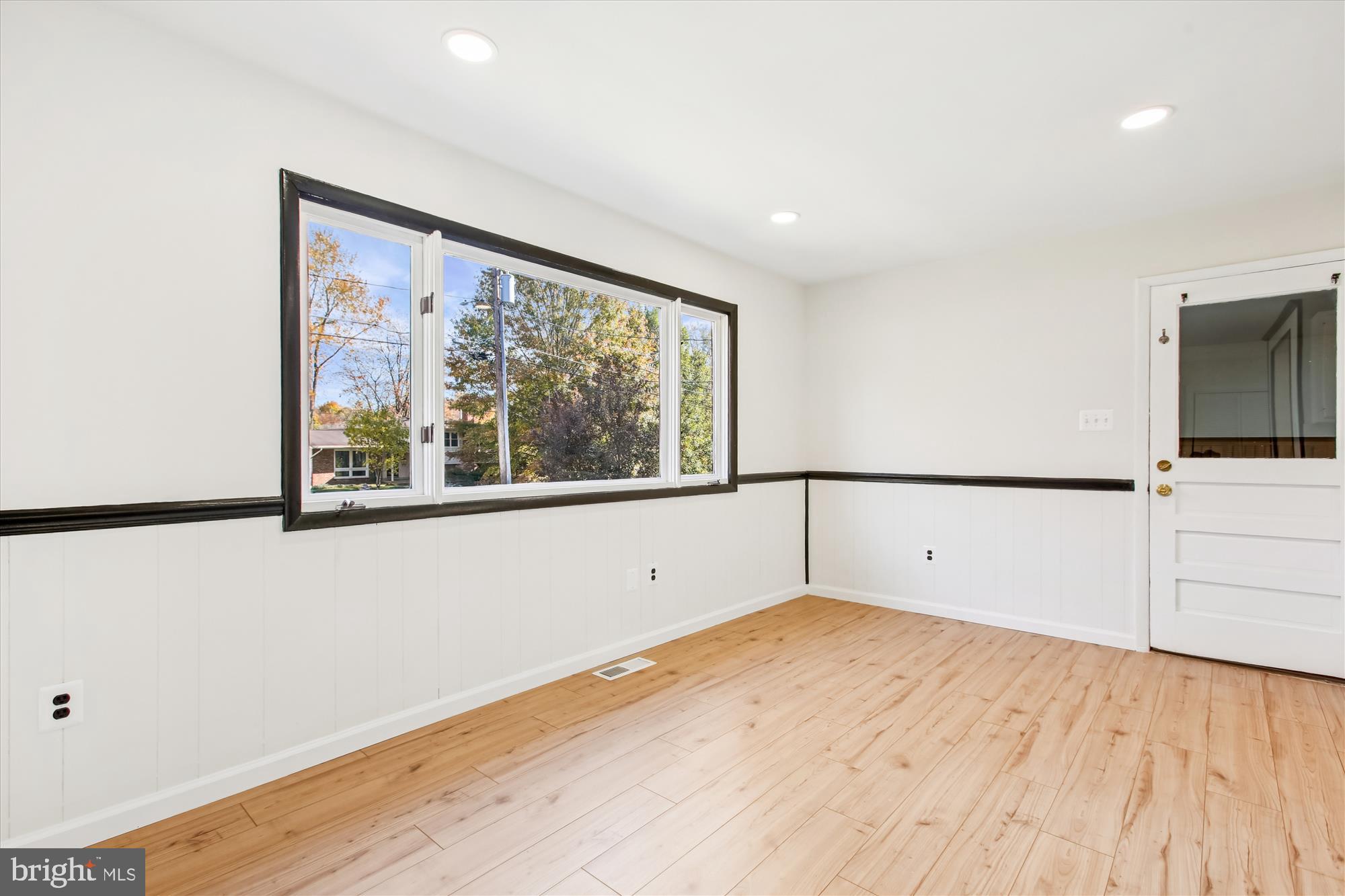 FAIRFAX VILLA - Residential Lease