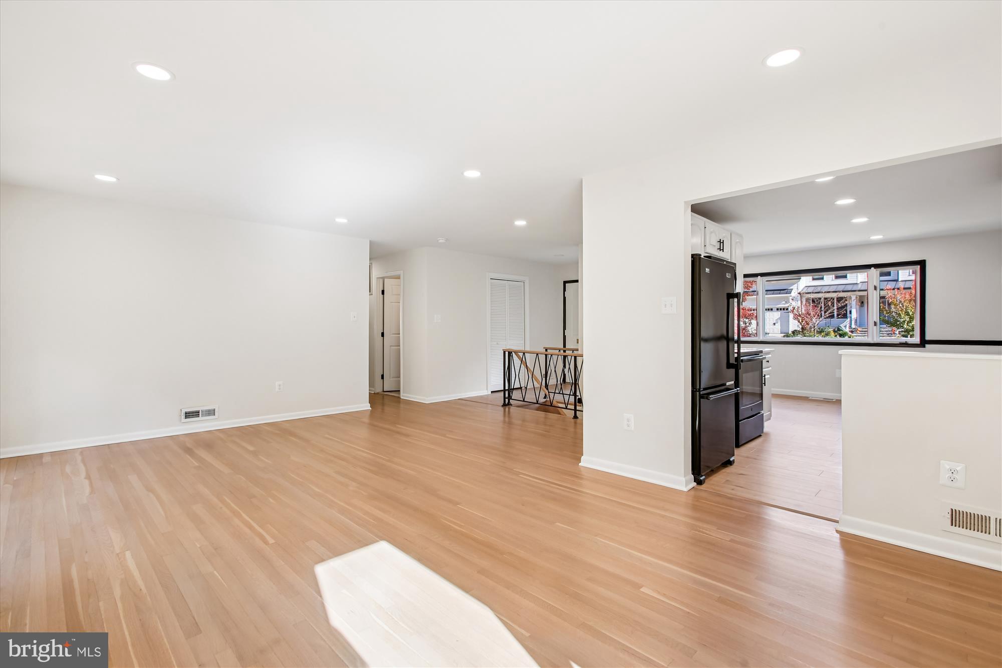 FAIRFAX VILLA - Residential Lease