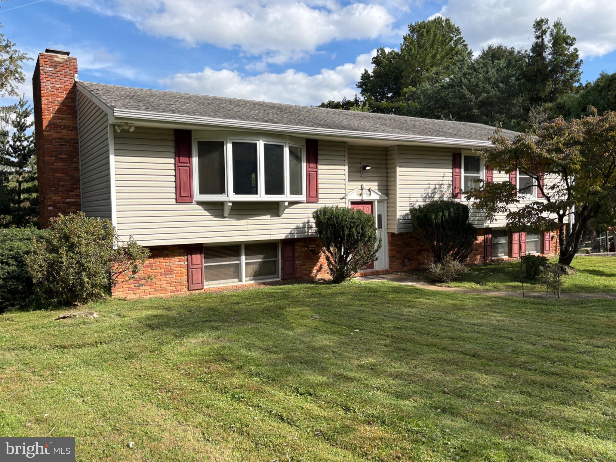 3281 SHARP ROAD