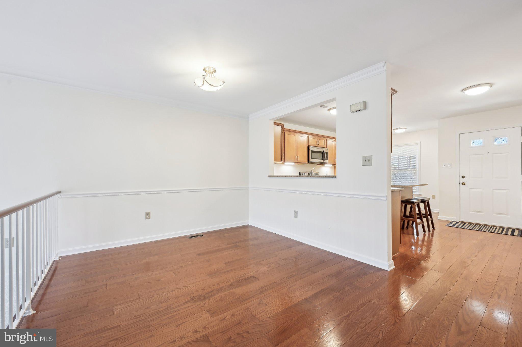 LAUREL LAKES - Residential