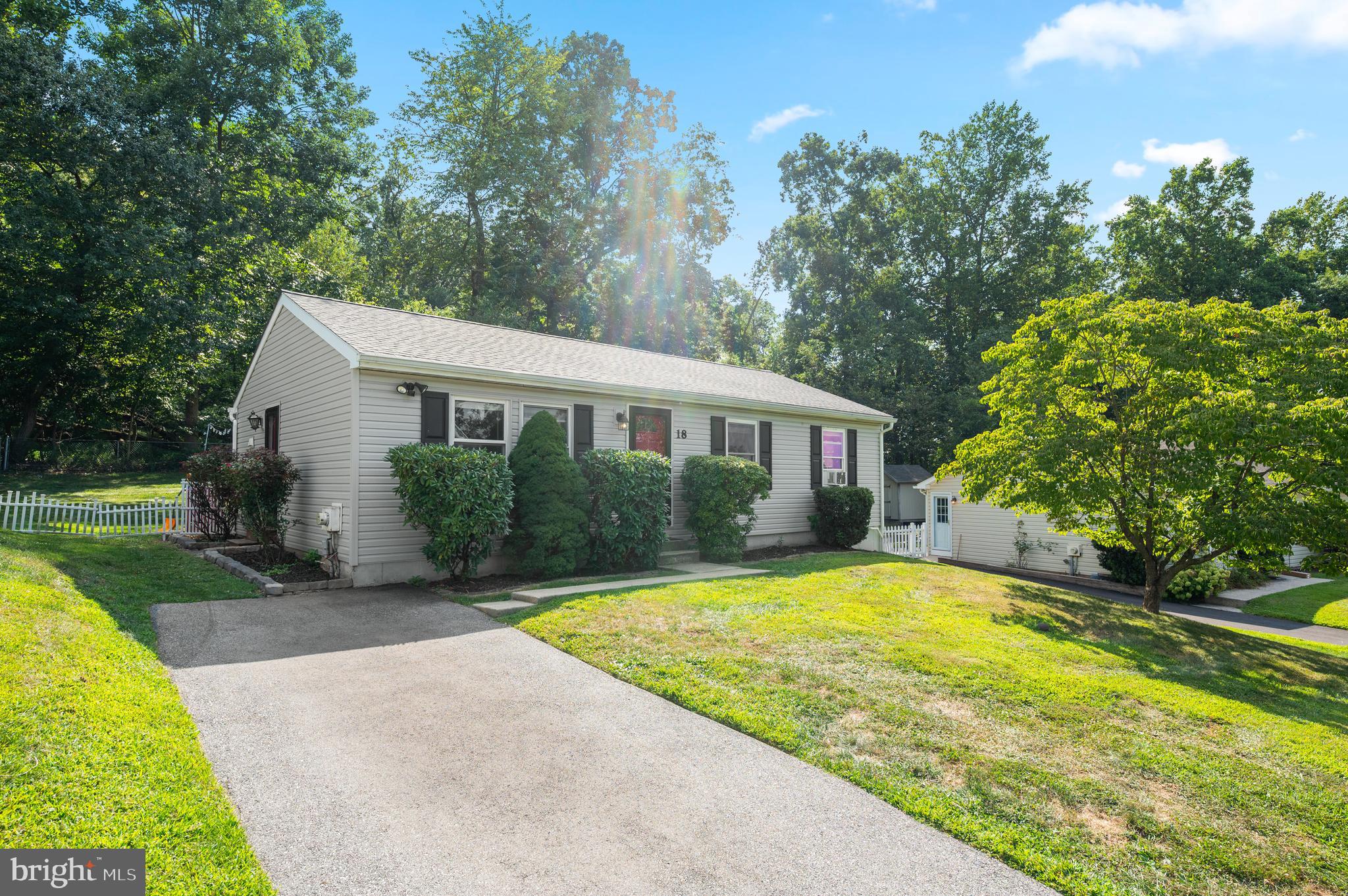 18 CASSELBERRY DRIVE