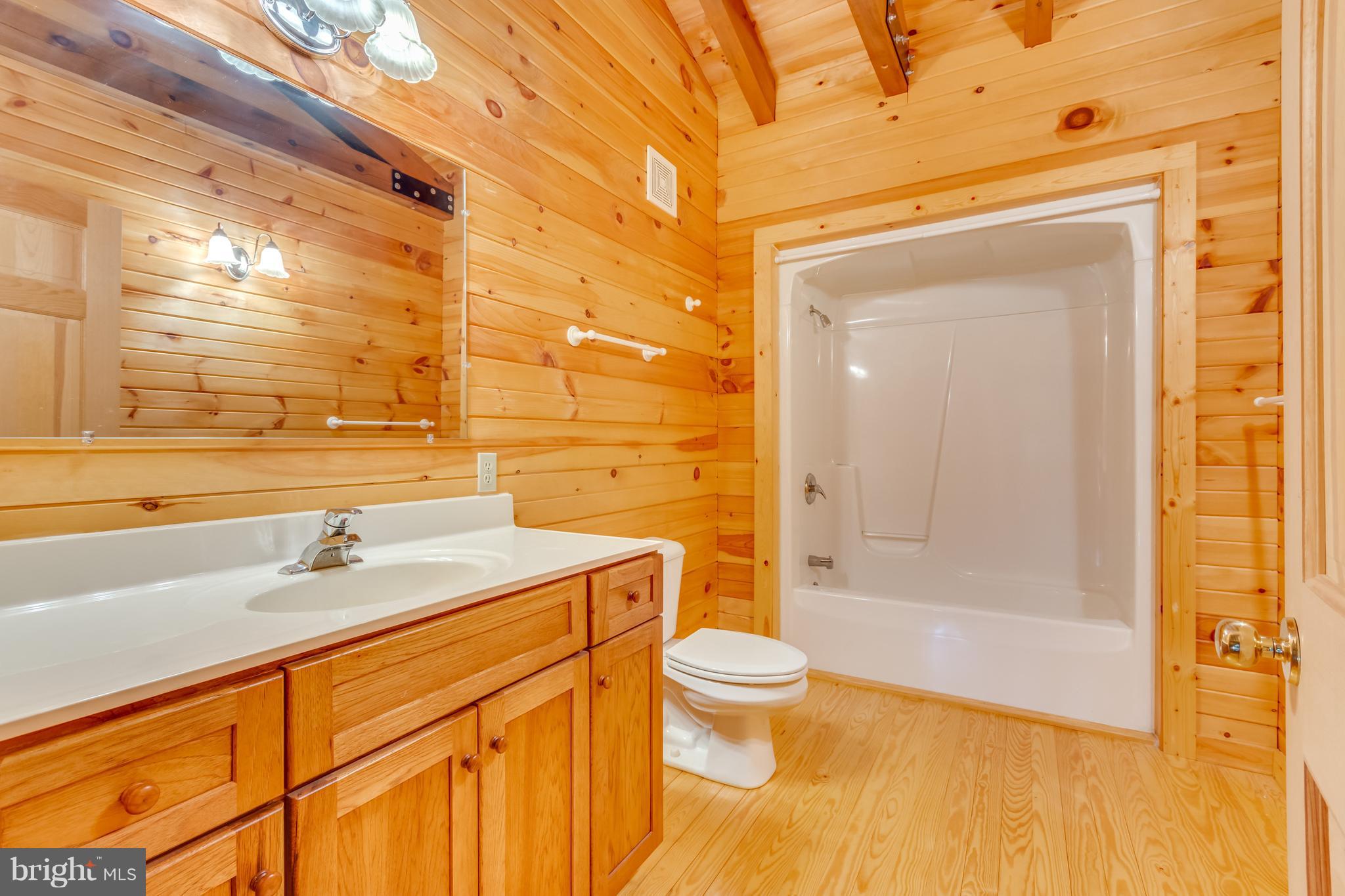 TILHANCE FARMS - Residential