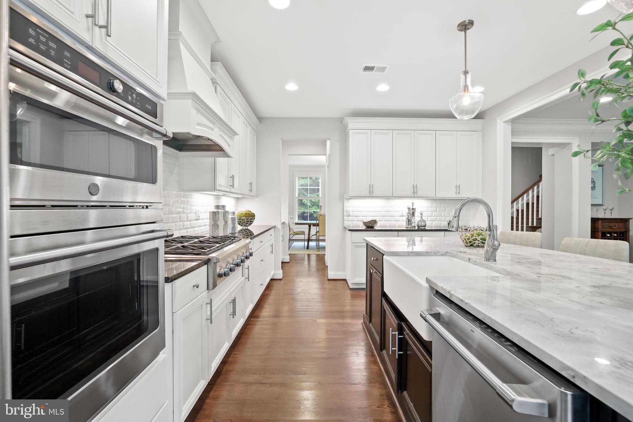 LAKE FAIRFAX ESTATES - Residential