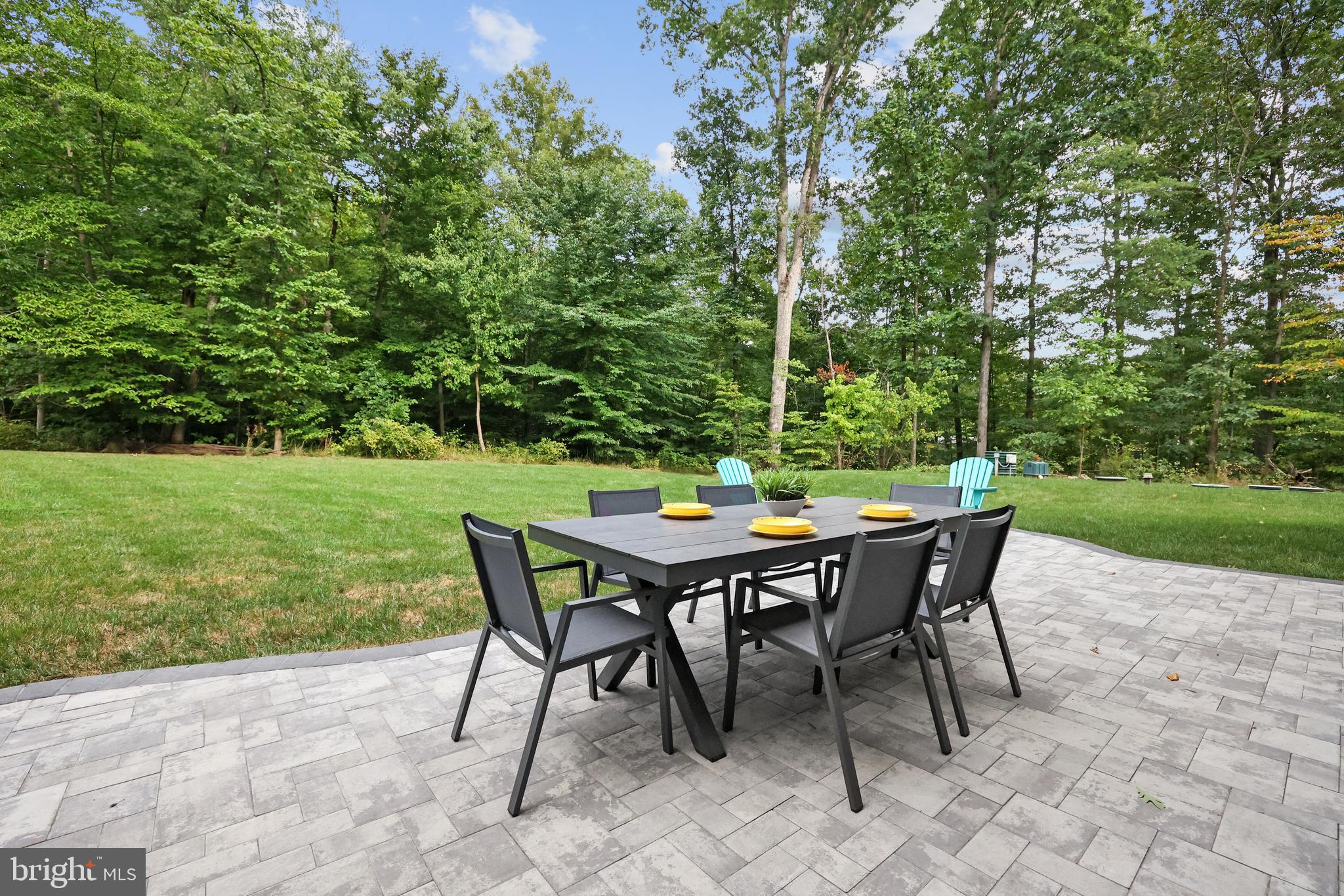 LAKE FAIRFAX ESTATES - Residential