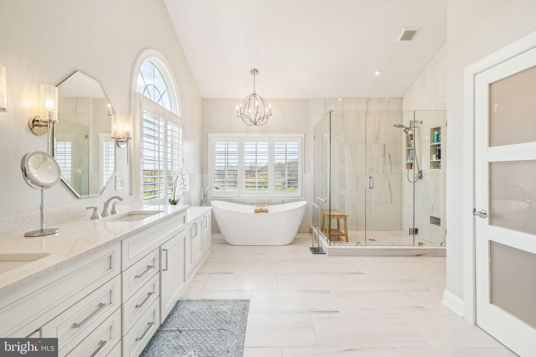 RASPBERRY FALLS - Residential