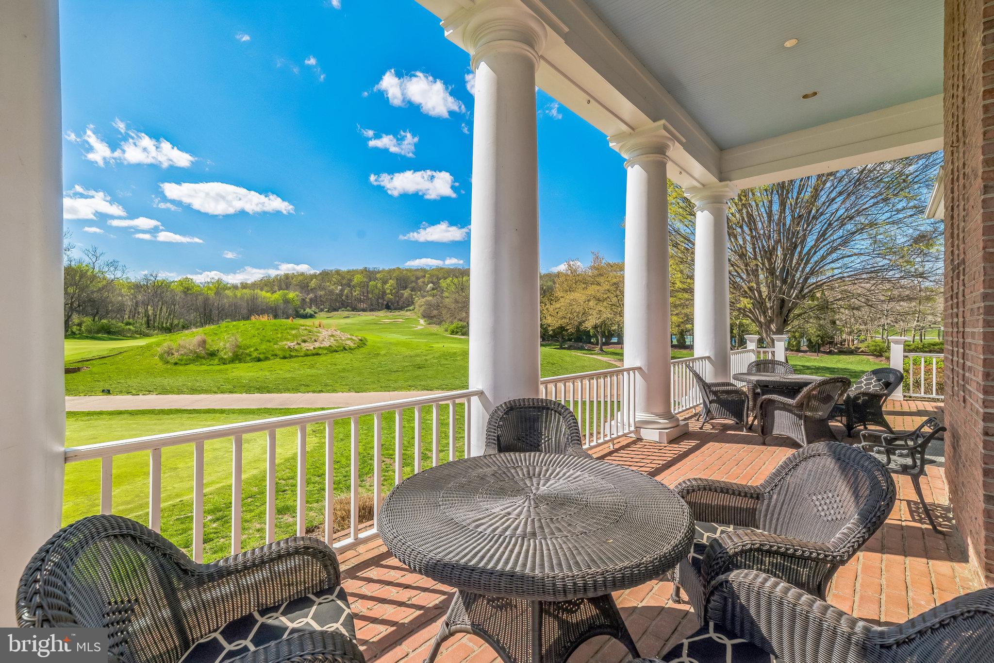 RASPBERRY FALLS - Residential