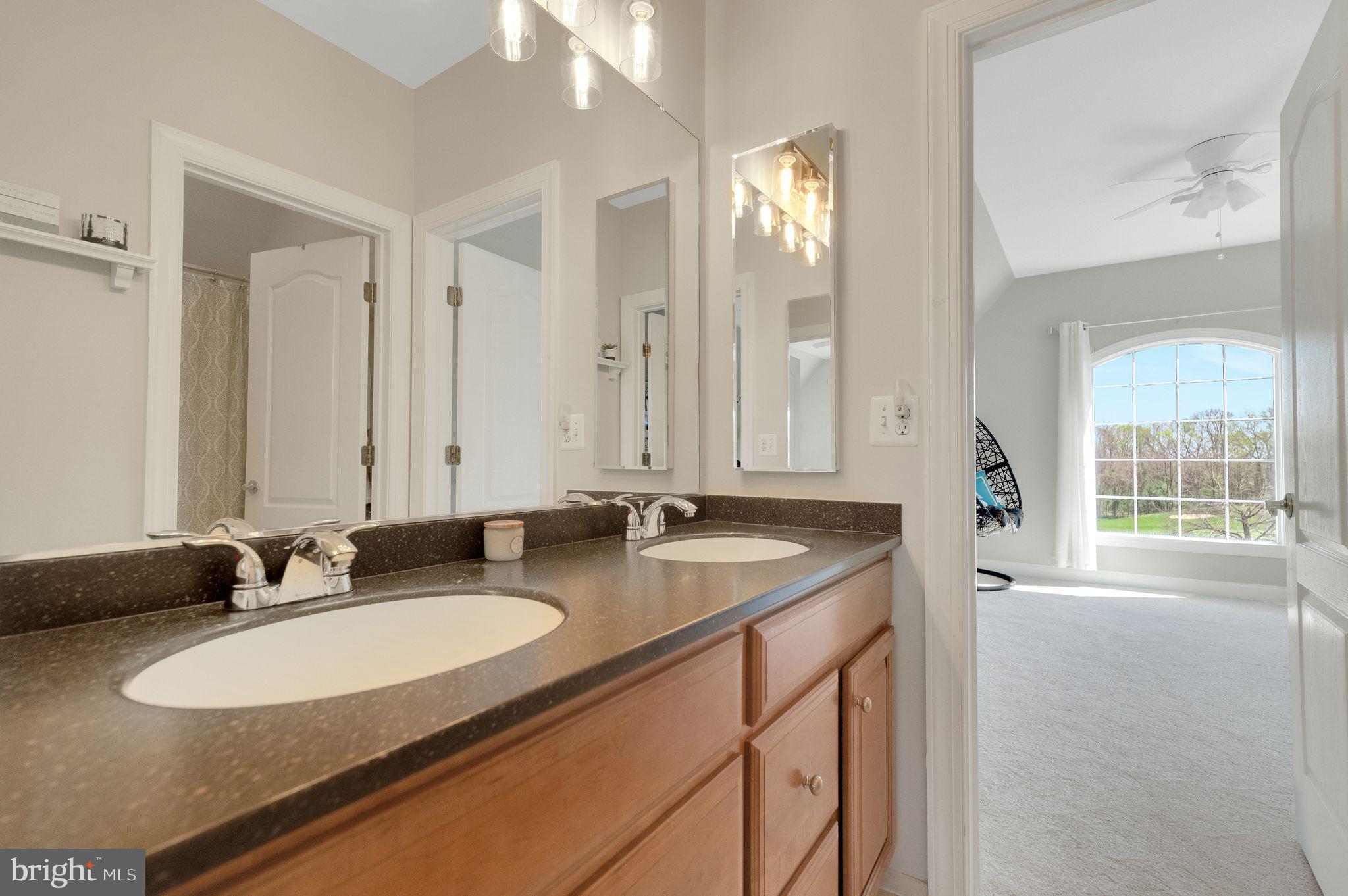 RASPBERRY FALLS - Residential