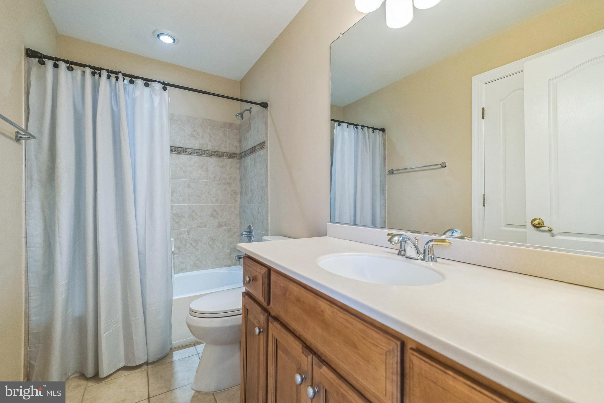 RASPBERRY FALLS - Residential