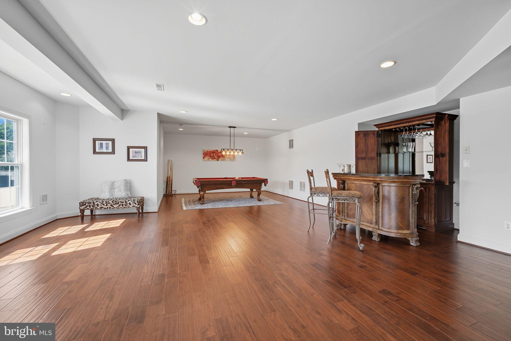 RASPBERRY FALLS - Residential