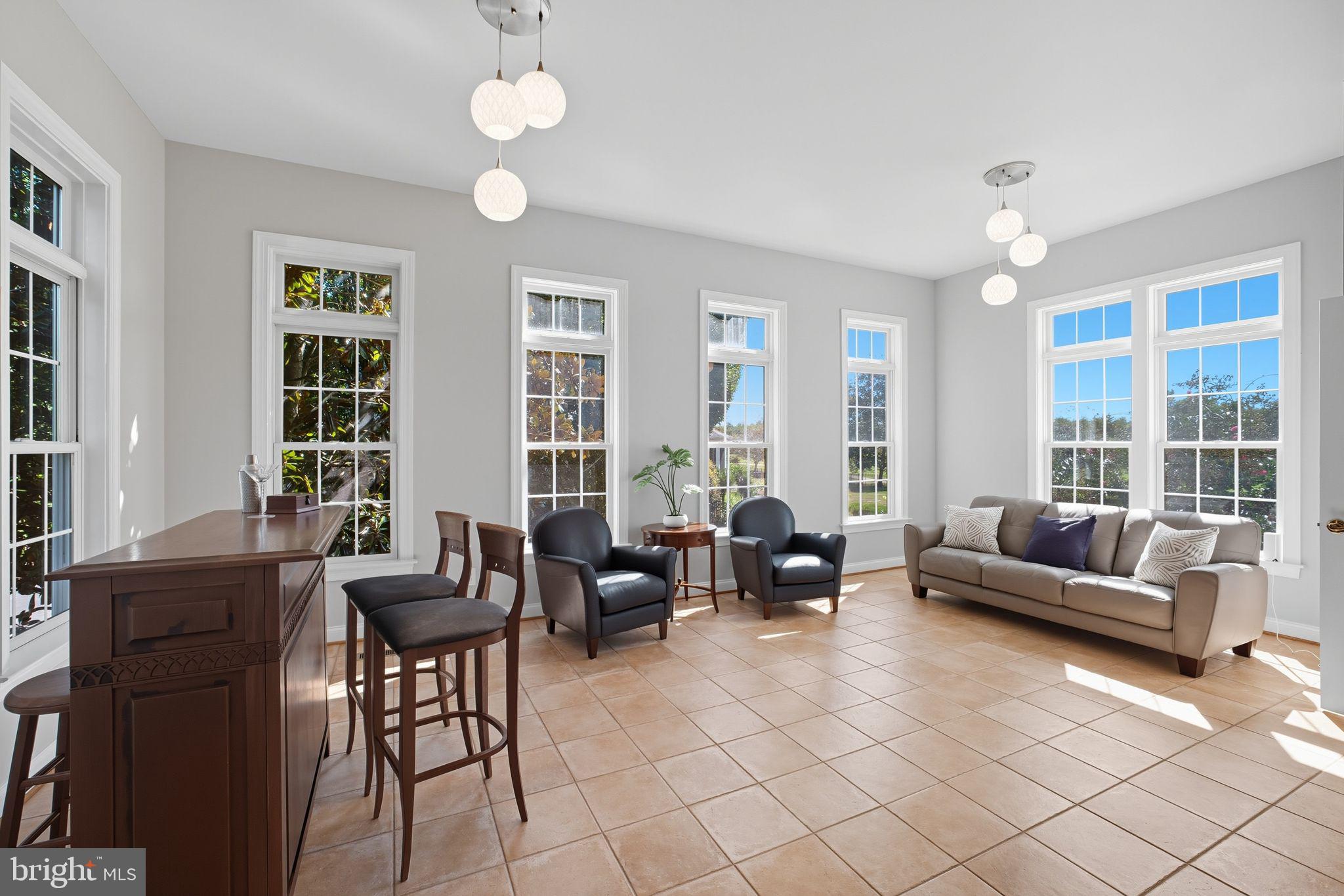 RASPBERRY FALLS - Residential