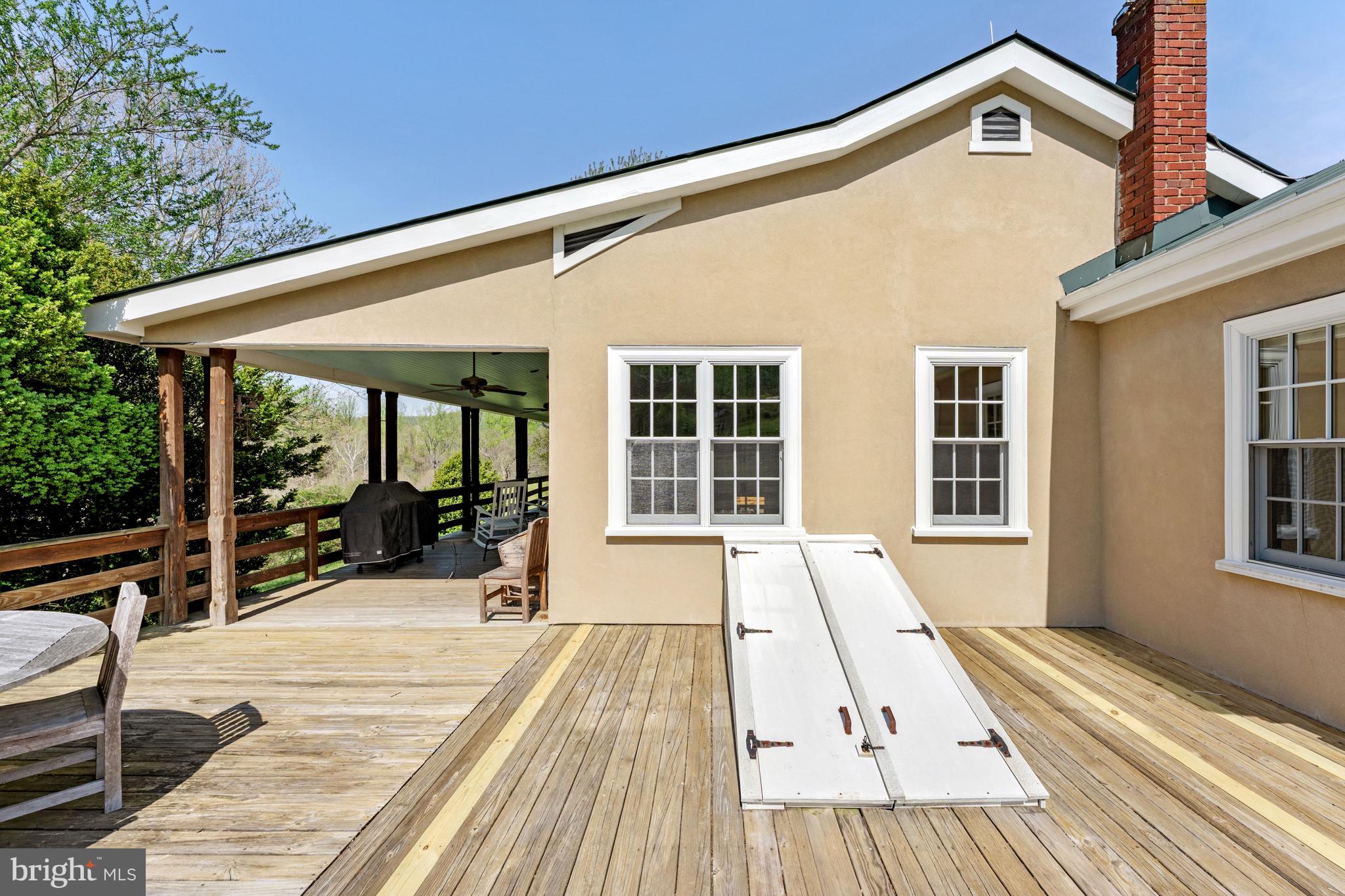 DELAPLANE MEADOWS - Residential