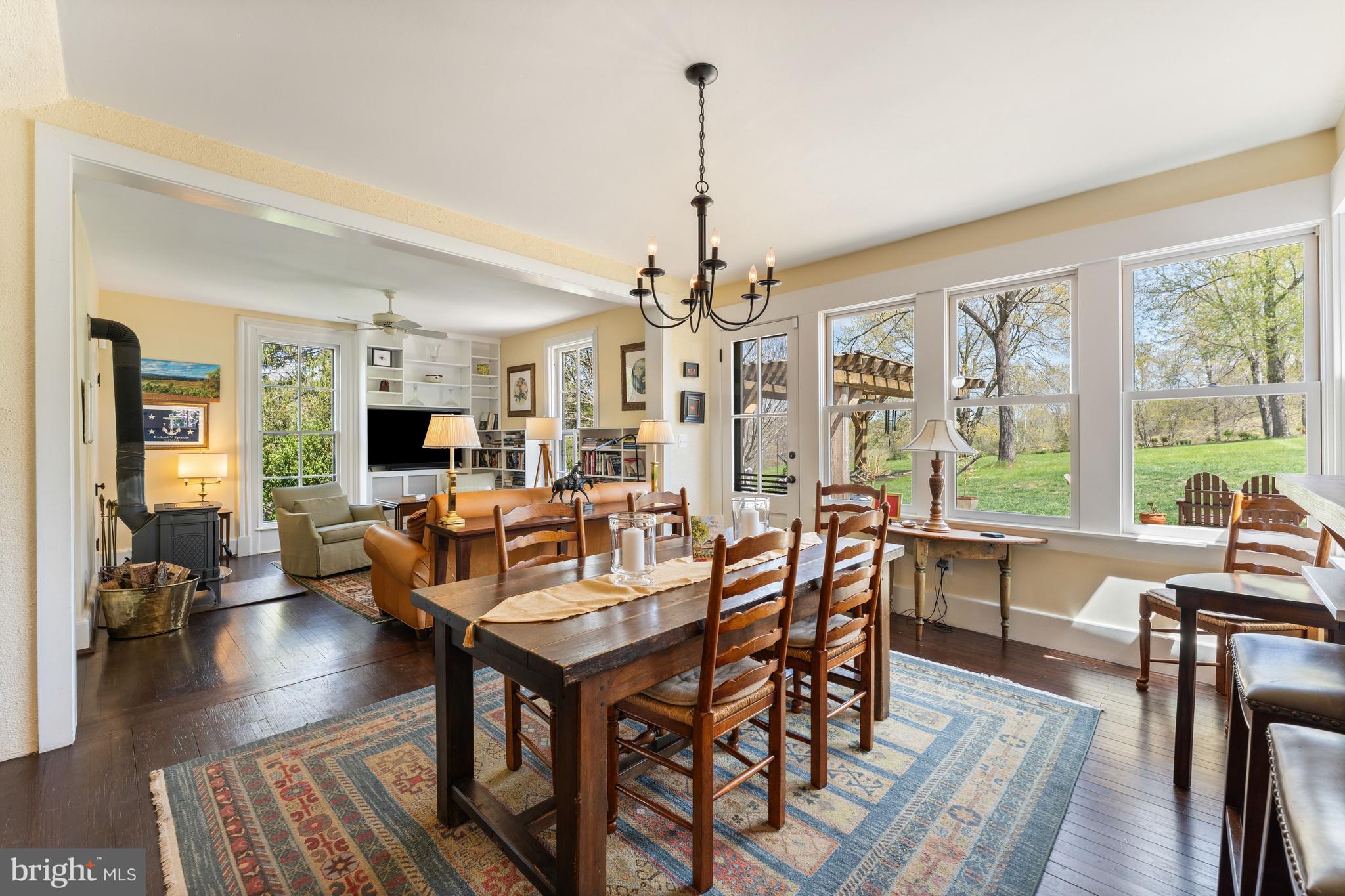 DELAPLANE MEADOWS - Residential