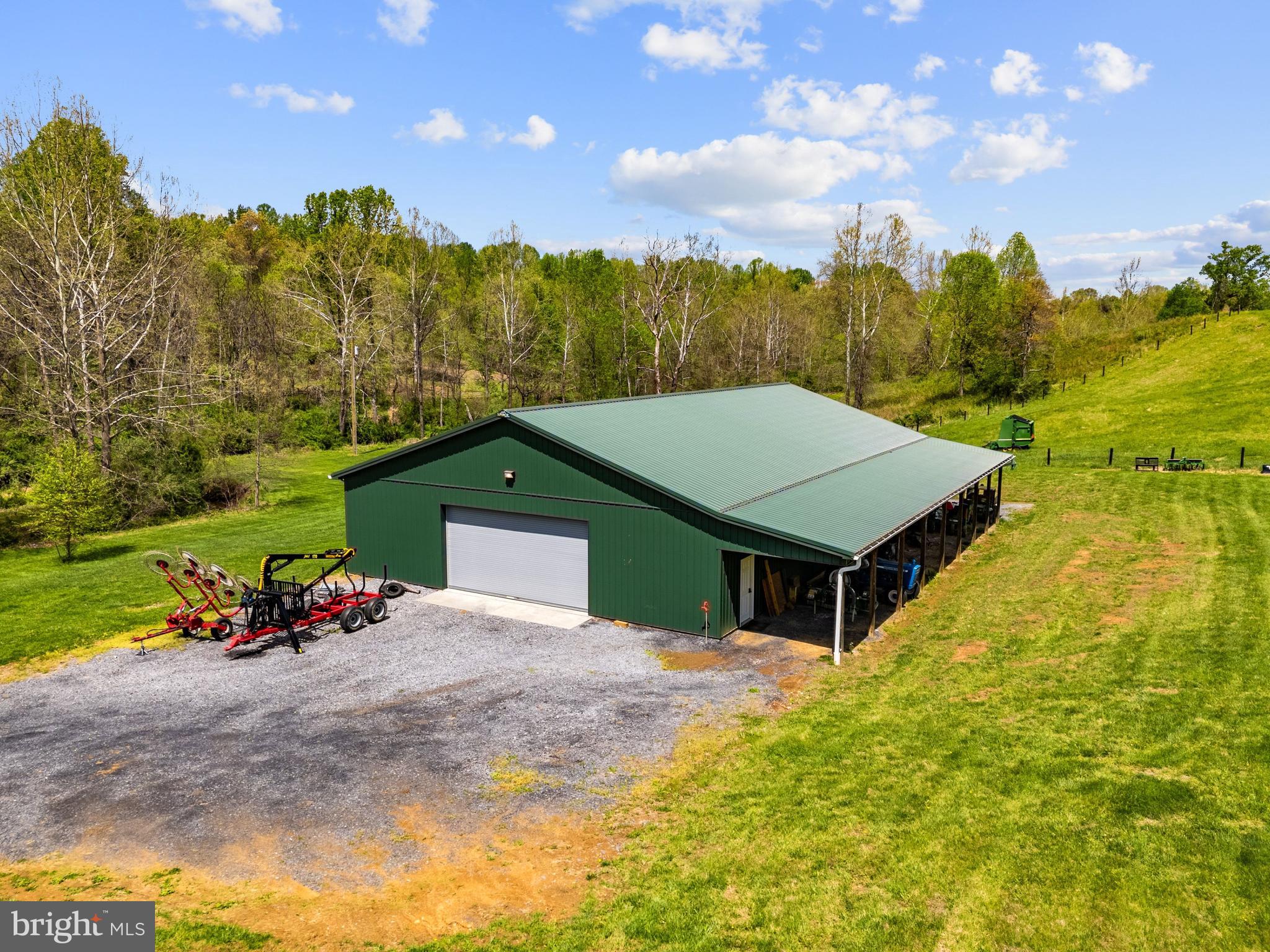 DELAPLANE MEADOWS - Residential