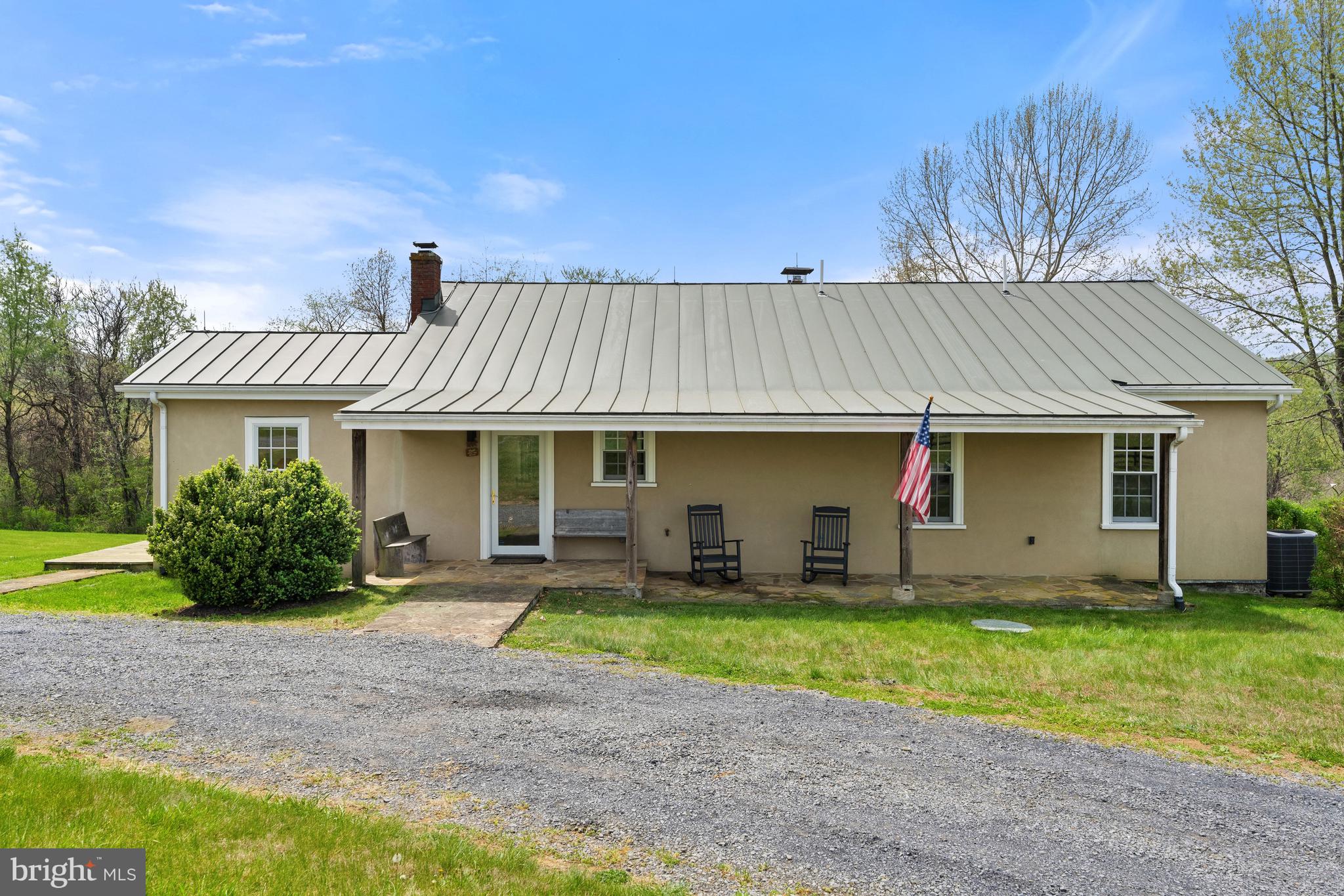 DELAPLANE MEADOWS - Residential