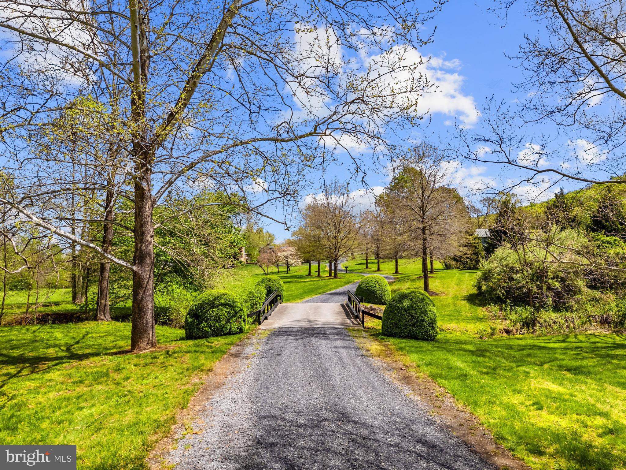 DELAPLANE MEADOWS - Residential
