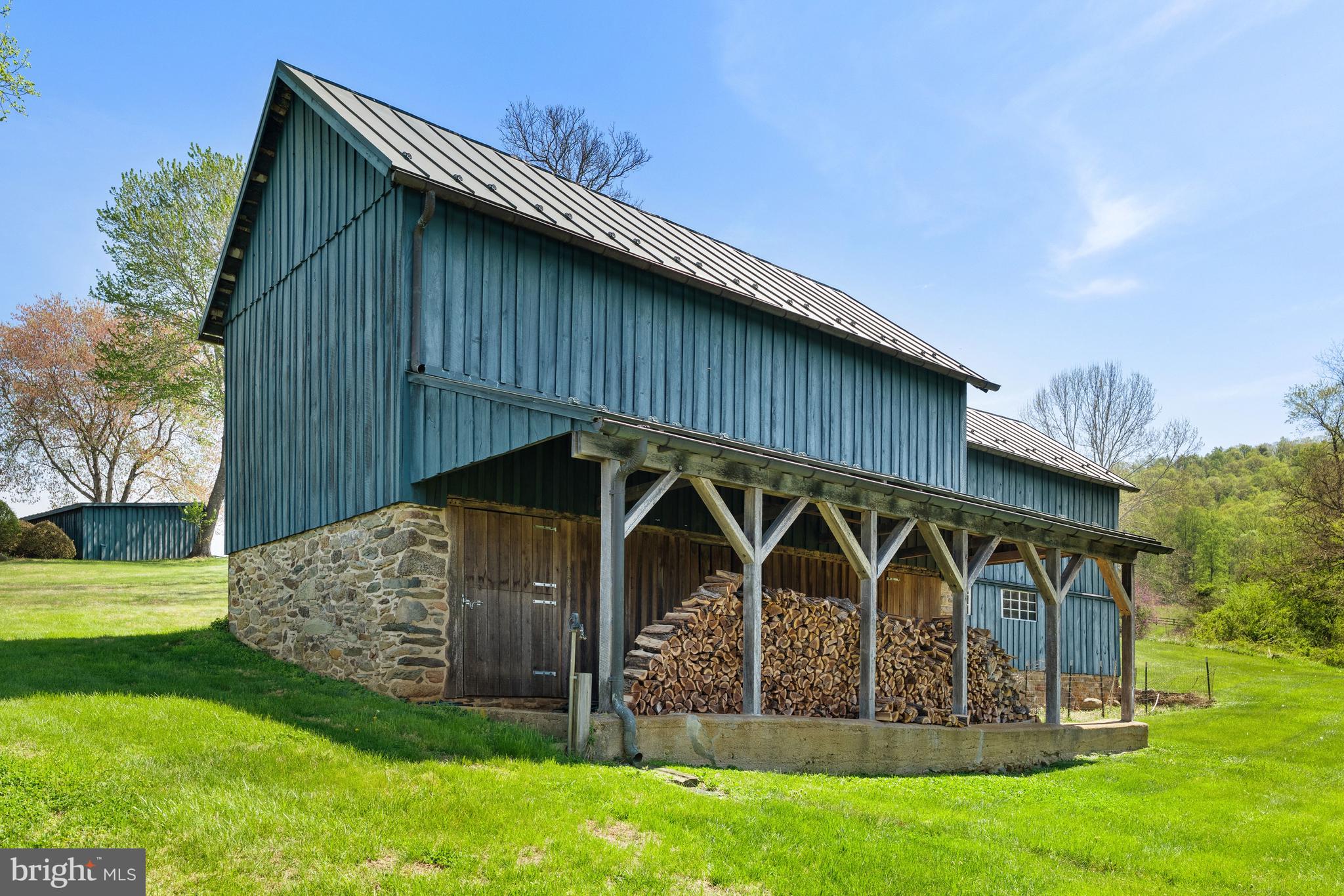 DELAPLANE MEADOWS - Residential