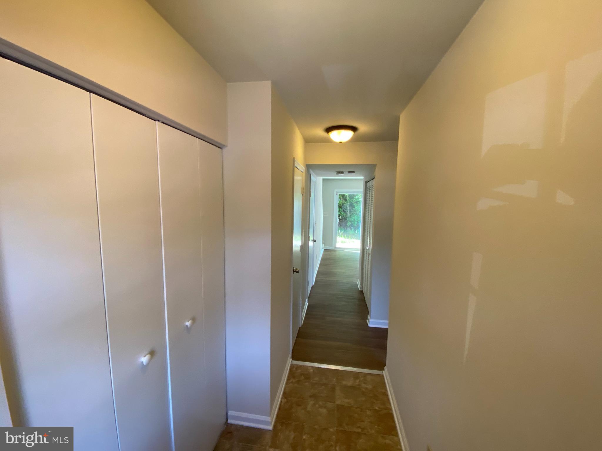 KINGS MILL - Residential Lease